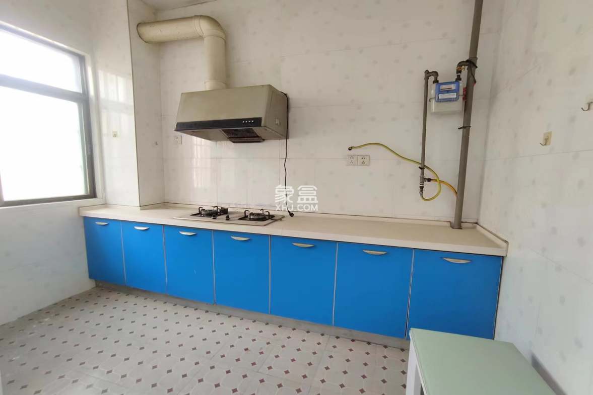 楚天花园 4室2厅1卫 69.8万 楚天花园 4室2厅1卫 69.8万室内图