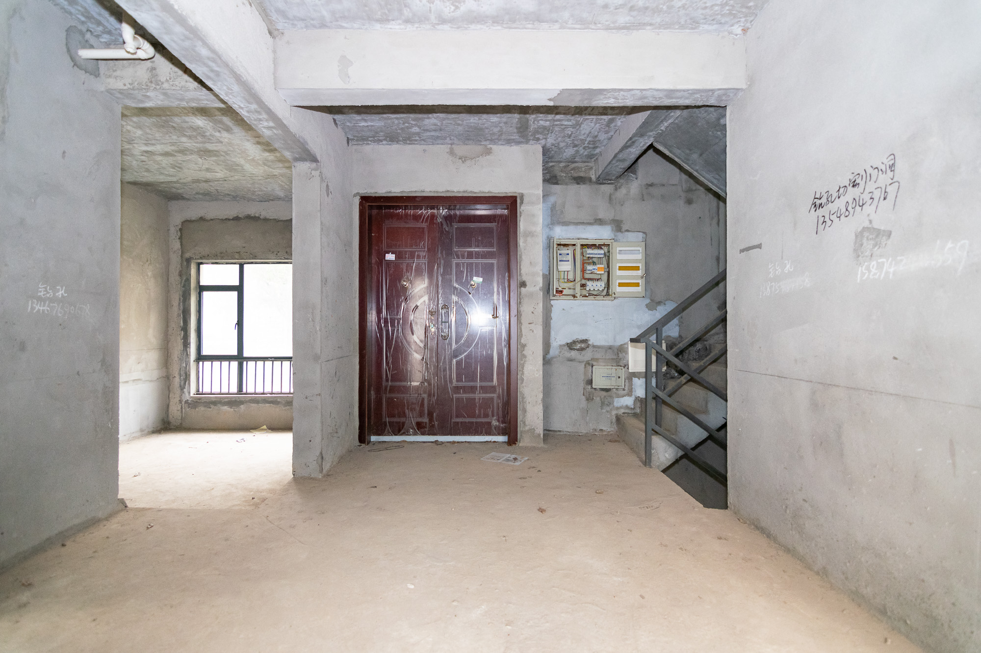 朗诗麓岛 6室3厅3卫 278.00万 朗诗麓岛 6室3厅3卫 278.00万其他