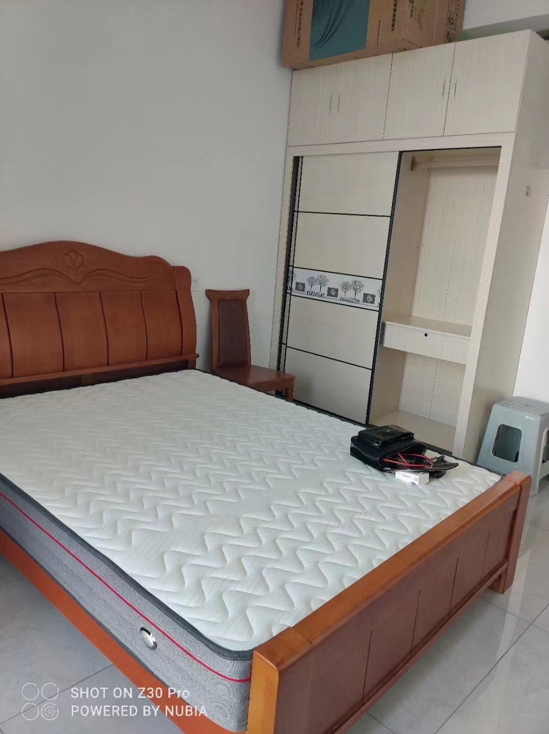 美的置业广场  1室1厅1卫   1800.00元/月室内图