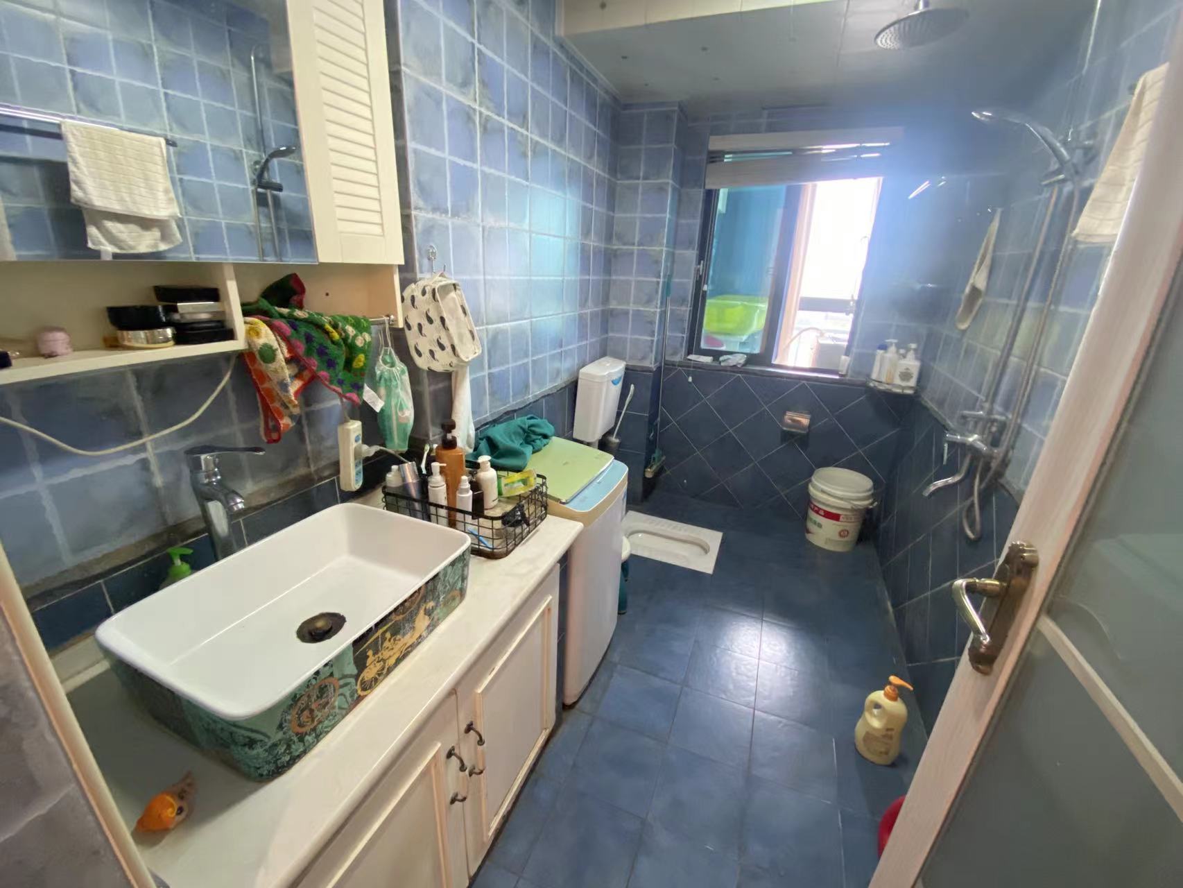 中央皇庭  3室2厅2卫    83.8万室内图