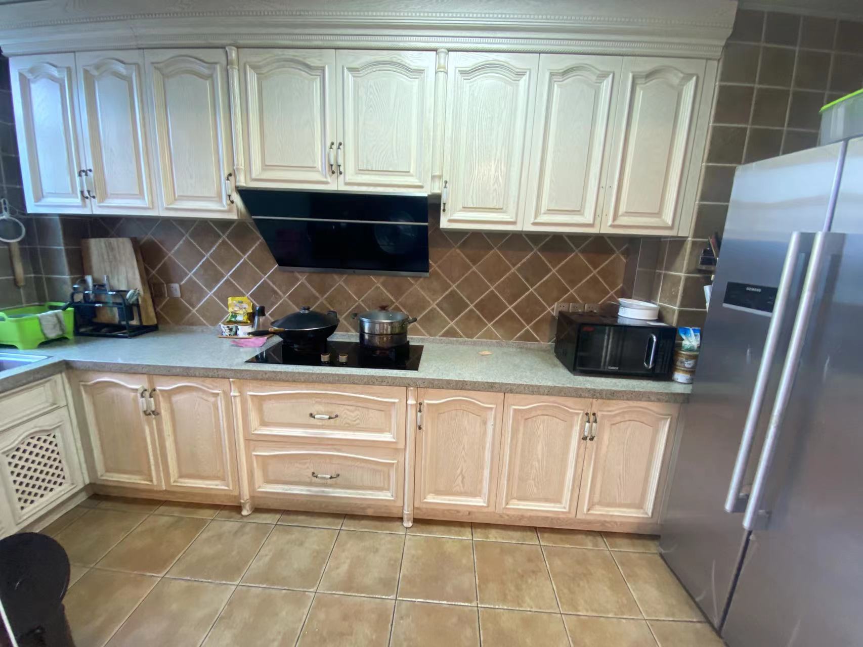 中央皇庭  3室2厅2卫    83.8万室内图