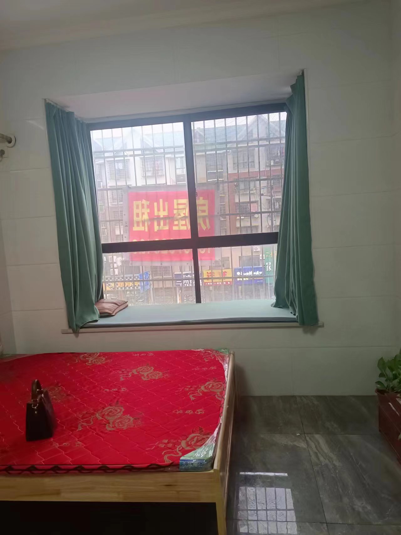 裕都国际 1室1厅1卫 25.80万 裕都国际 1室1厅1卫 25.80万客厅