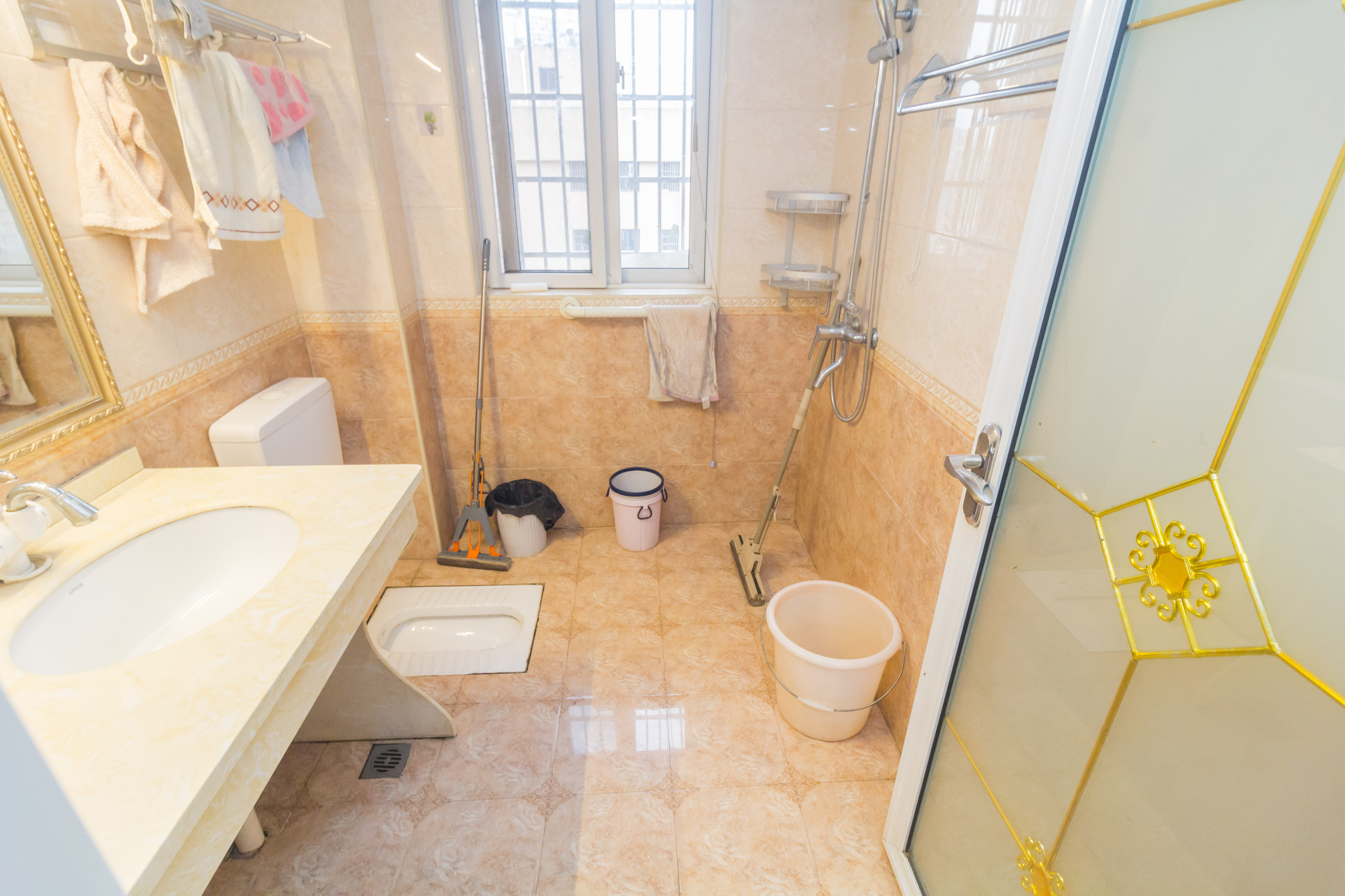 昌和商业中心/昌和国际 3室2厅1卫 89.65万 昌和商业中心/昌和国际 3室2厅1卫 89.65万卫生间