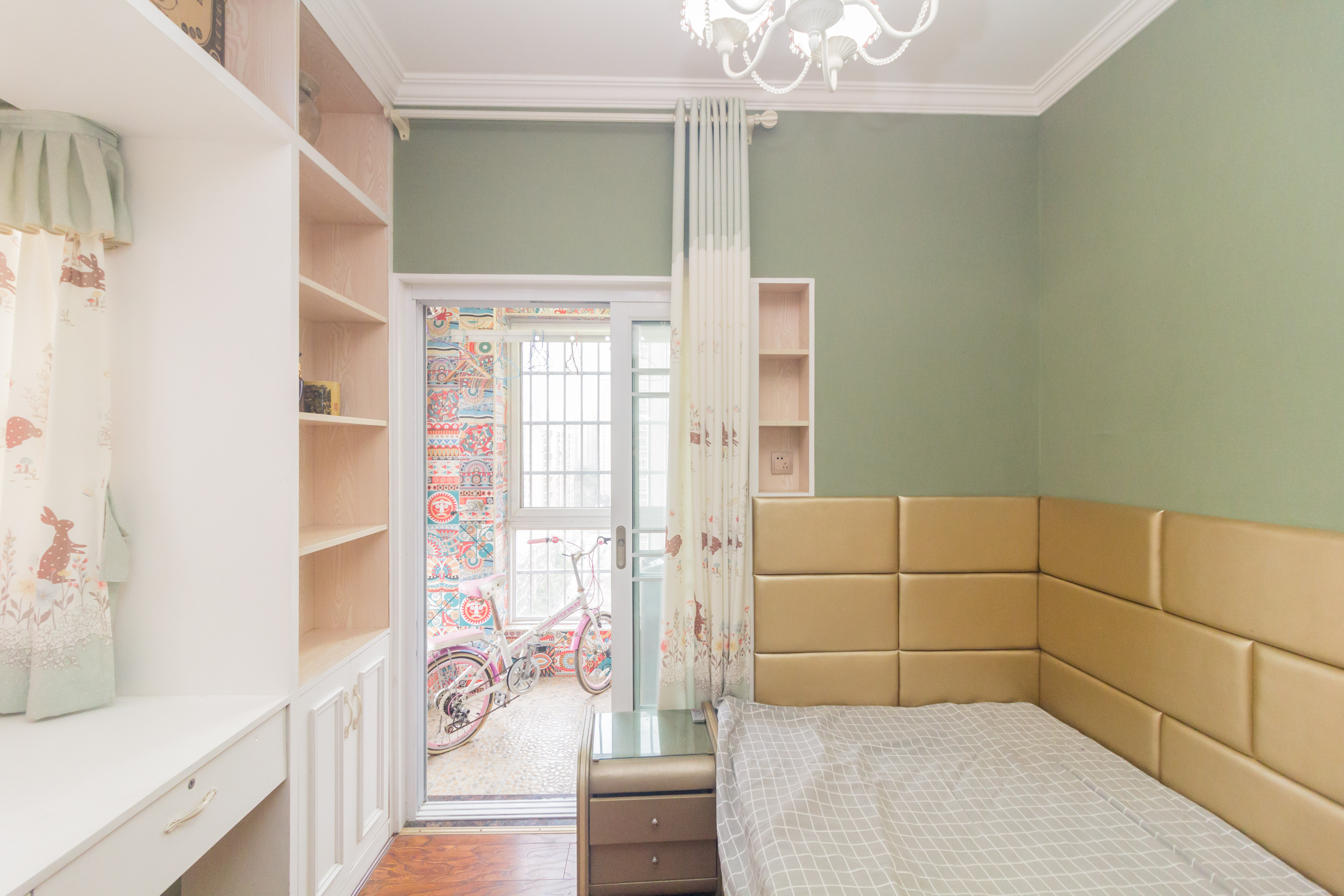 昌和商业中心/昌和国际 3室2厅1卫 89.65万 昌和商业中心/昌和国际 3室2厅1卫 89.65万卧室