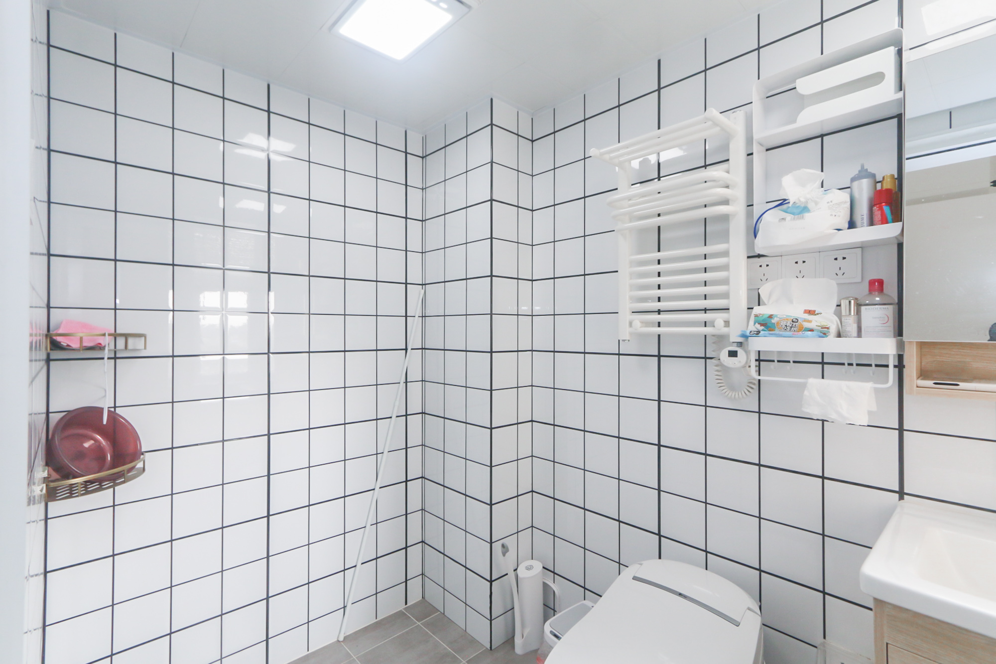 天麓尚层  3室2厅2卫    116.8万卫生间