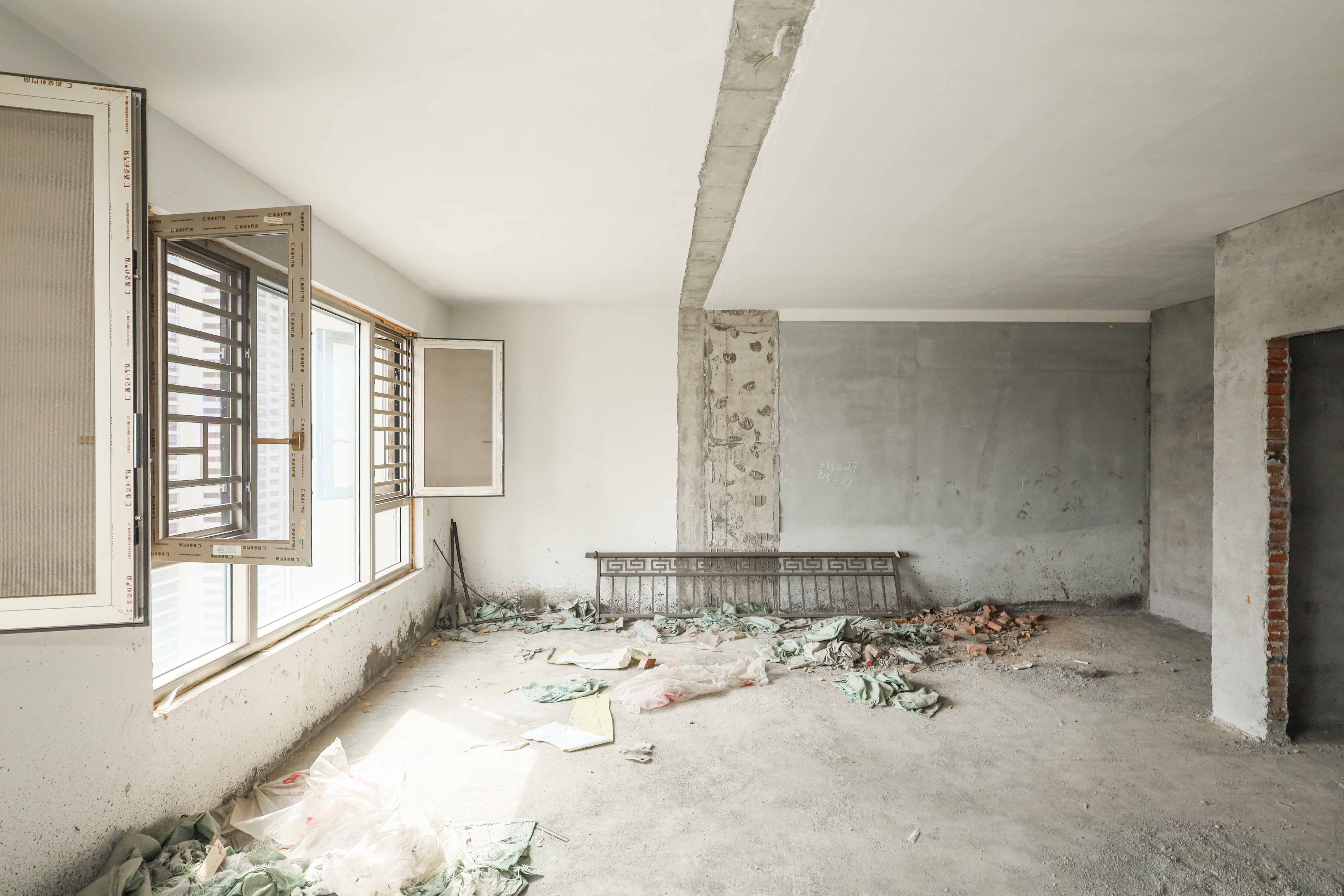 建发央著  4室2厅2卫   300.00万阳台