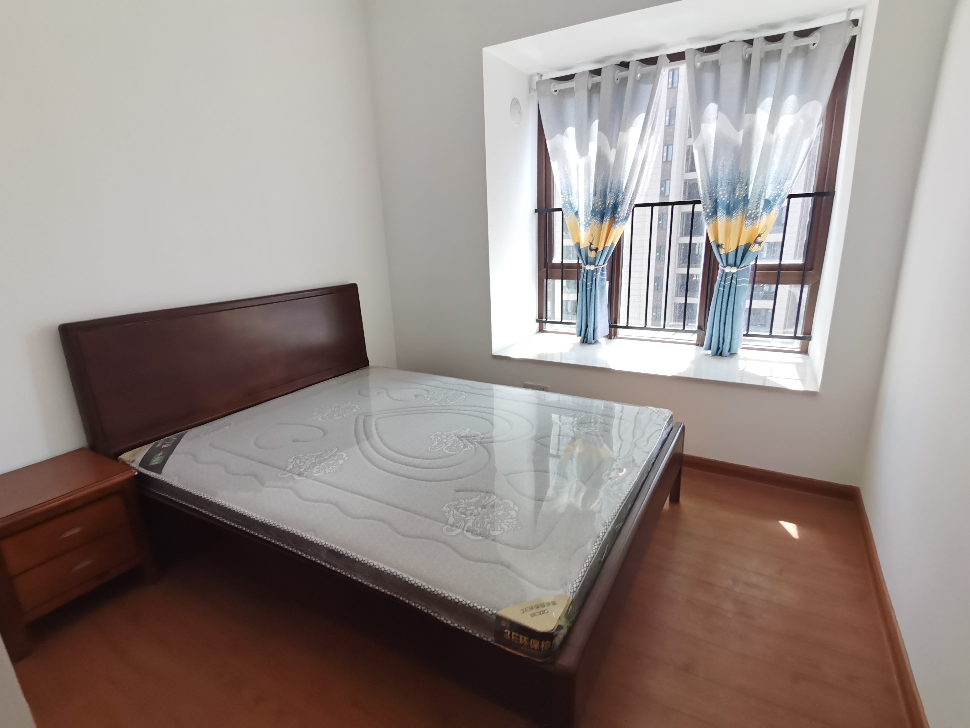 碧桂园  3室2厅2卫   70.00万室内图