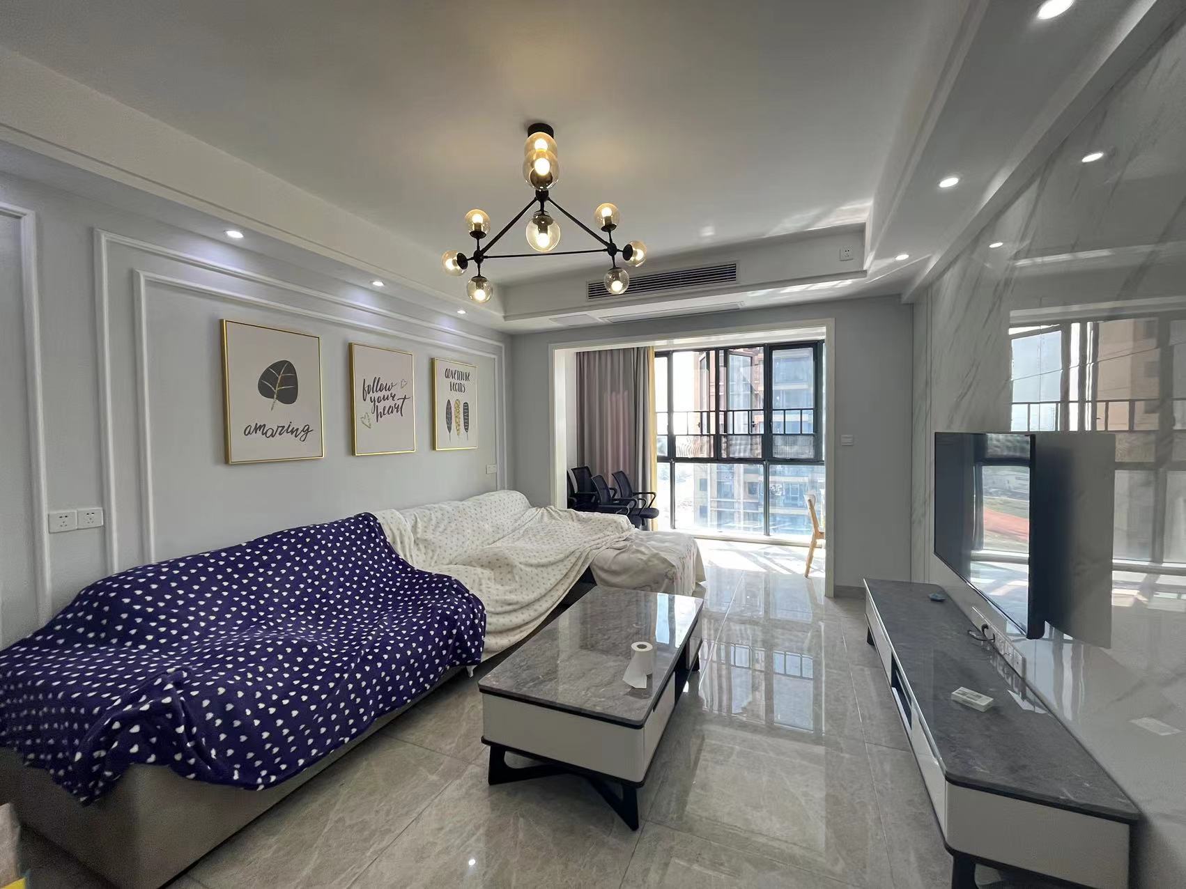 日盛山湖城 3室2厅1卫 76.8万 日盛山湖城 3室2厅1卫 76.8万室内图