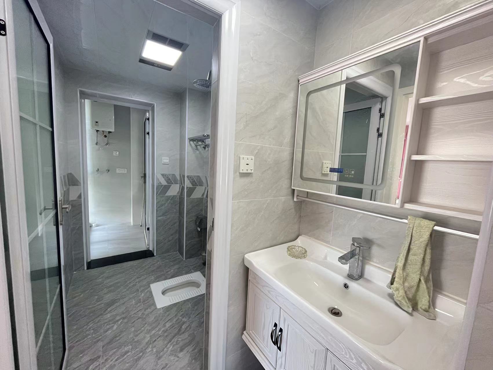 日盛山湖城 3室2厅1卫 76.8万 日盛山湖城 3室2厅1卫 76.8万室内图