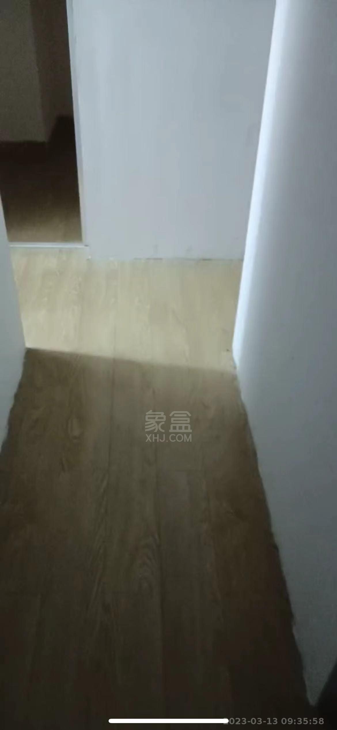 双银大厦  5室1厅1卫   5700.00元/月室内图
