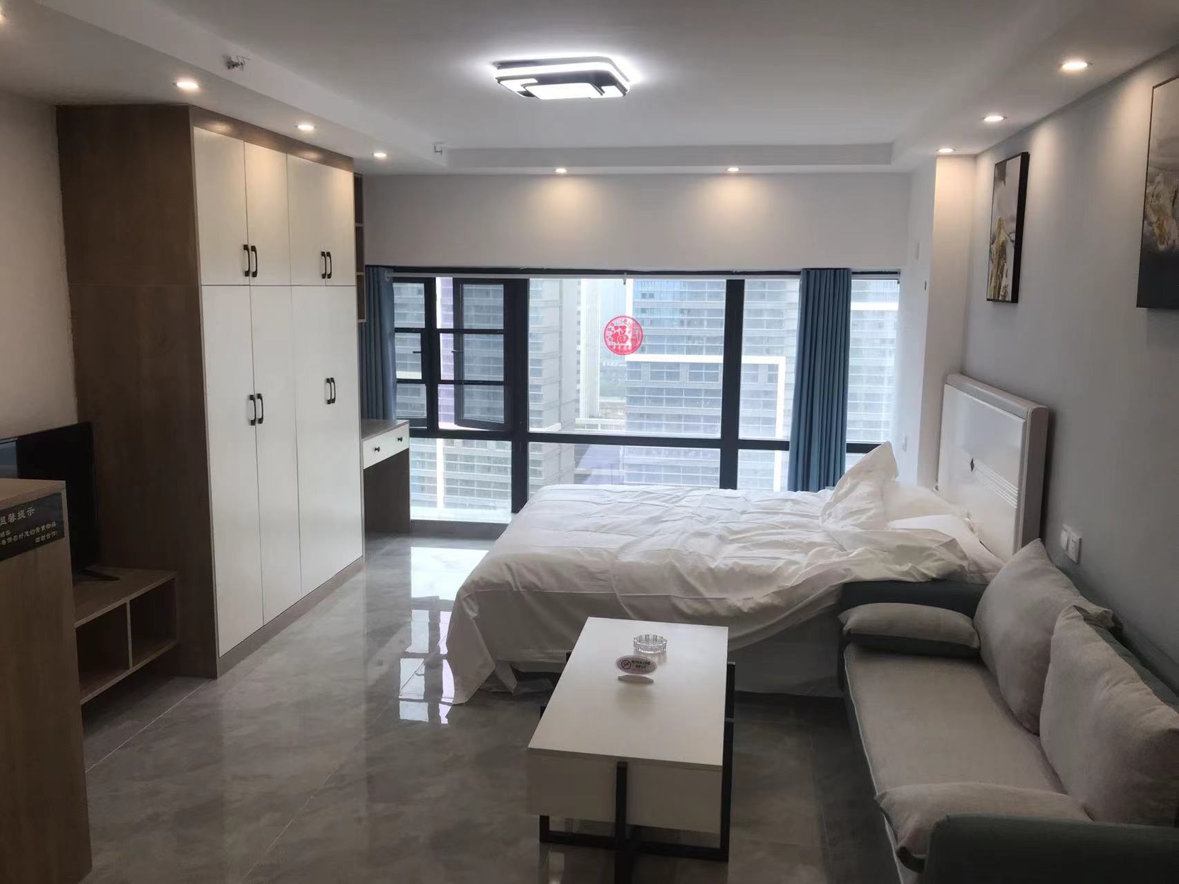 富力新天地一二期 1室1厅1卫 1500.00元/月 富力新天地一二期 1室1厅1卫 1500.00元/月室内图