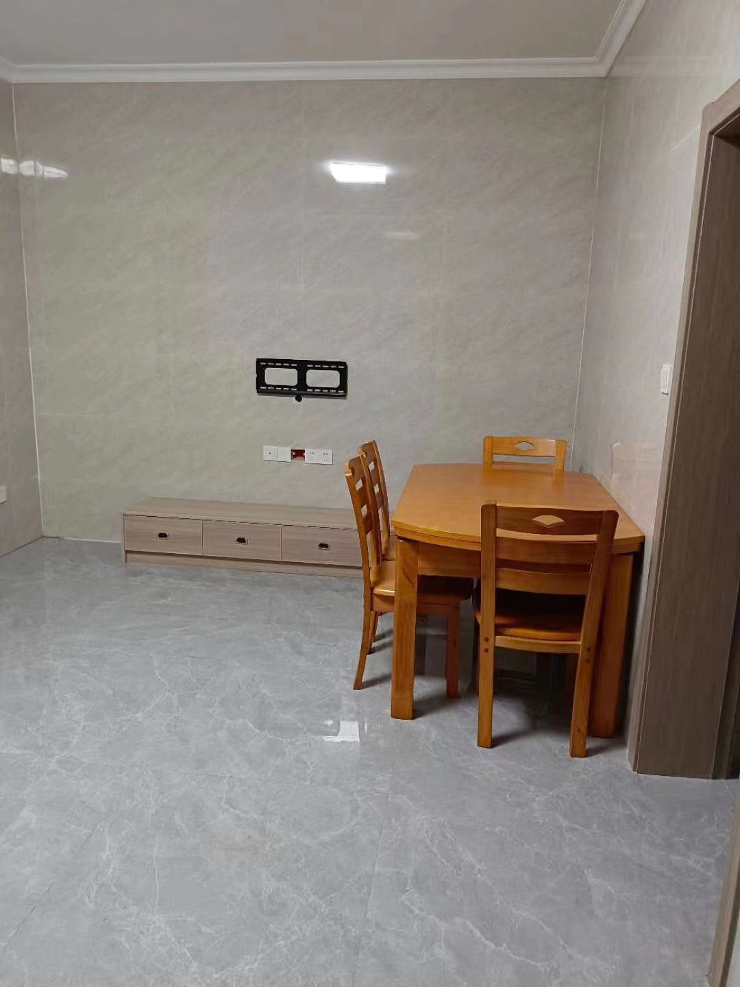 金柘北区  2室2厅1卫   1380.00元/月室内图