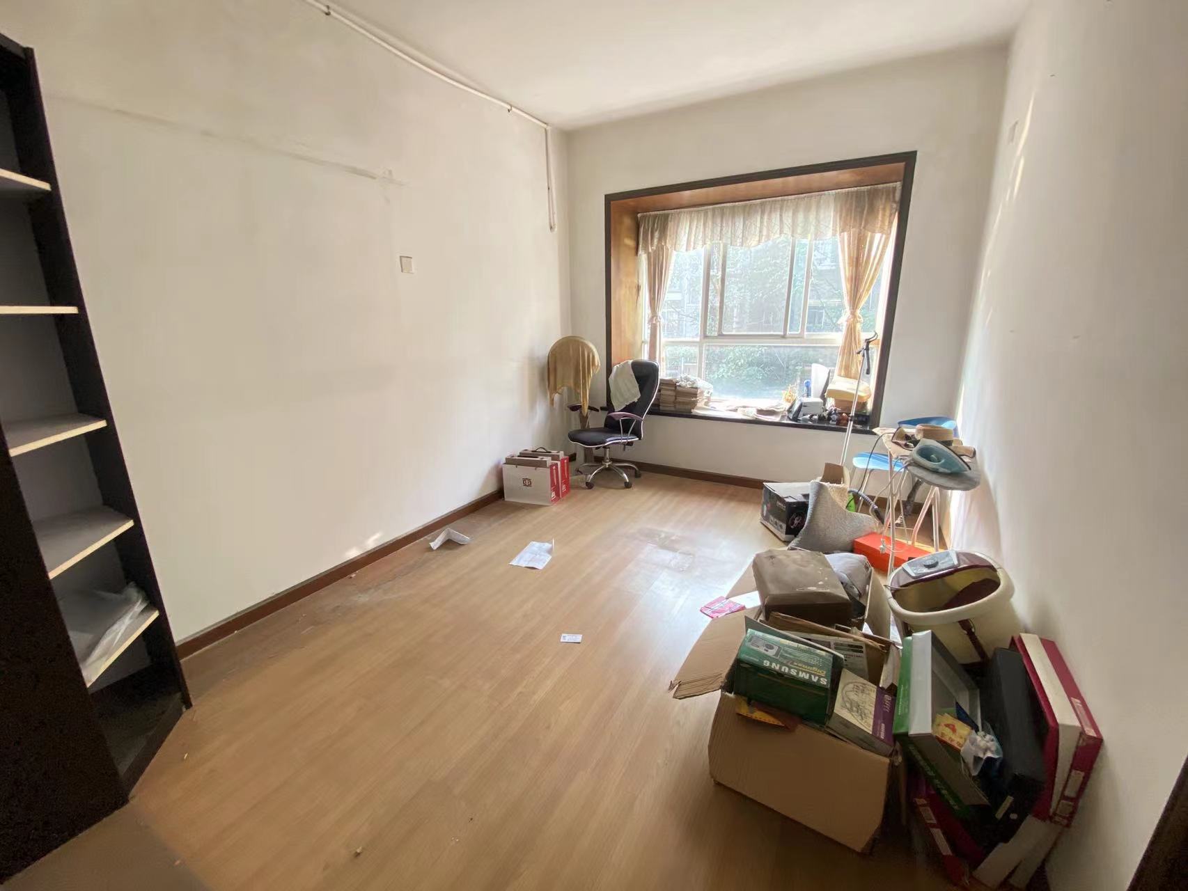 西子花园 4室2厅2卫 67.00万 西子花园 4室2厅2卫 67.00万室内图