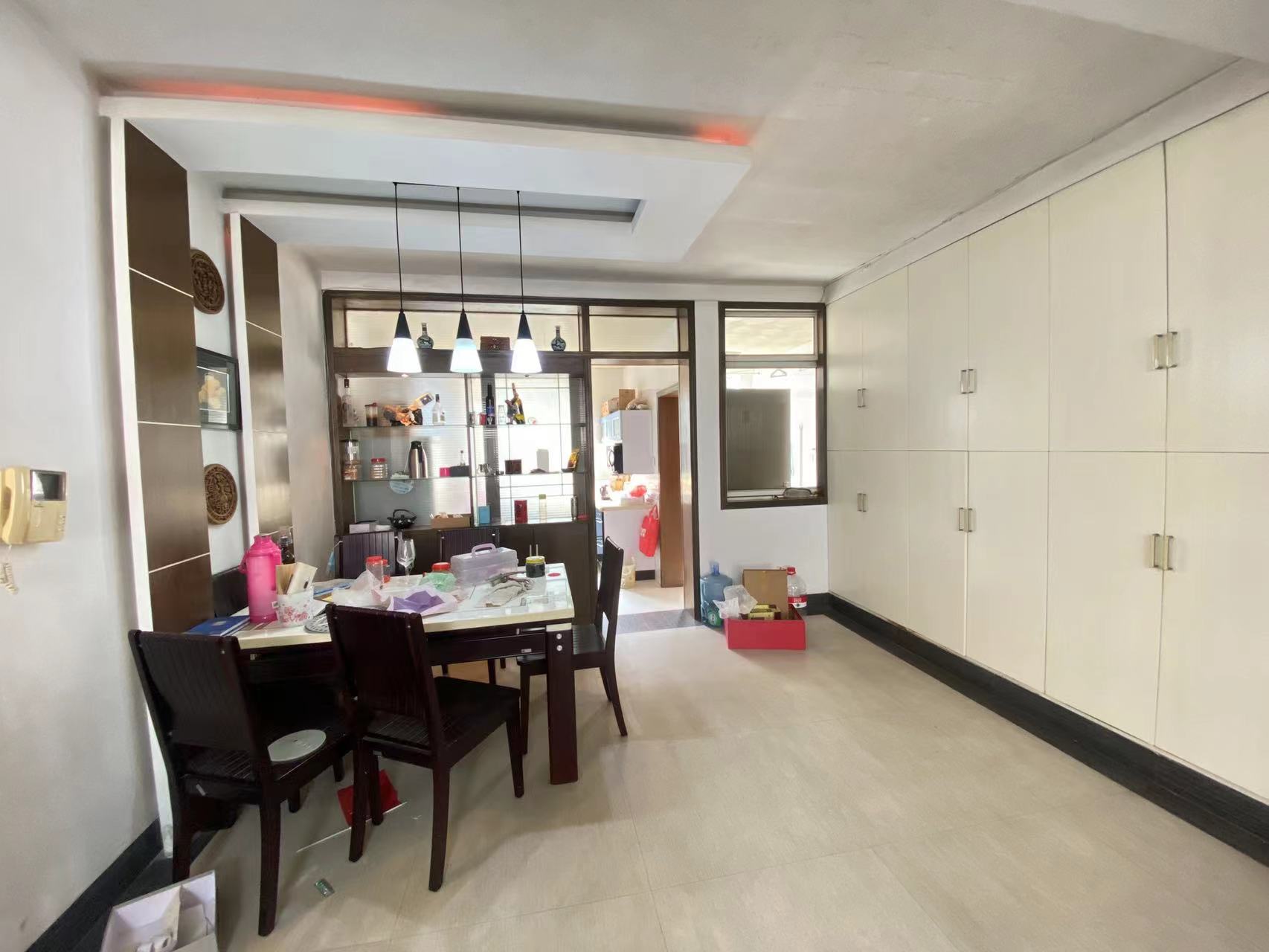 西子花园 4室2厅2卫 67.00万 西子花园 4室2厅2卫 67.00万室内图