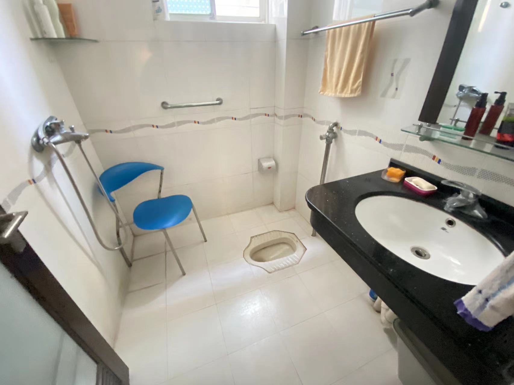 西子花园 4室2厅2卫 67.00万 西子花园 4室2厅2卫 67.00万室内图