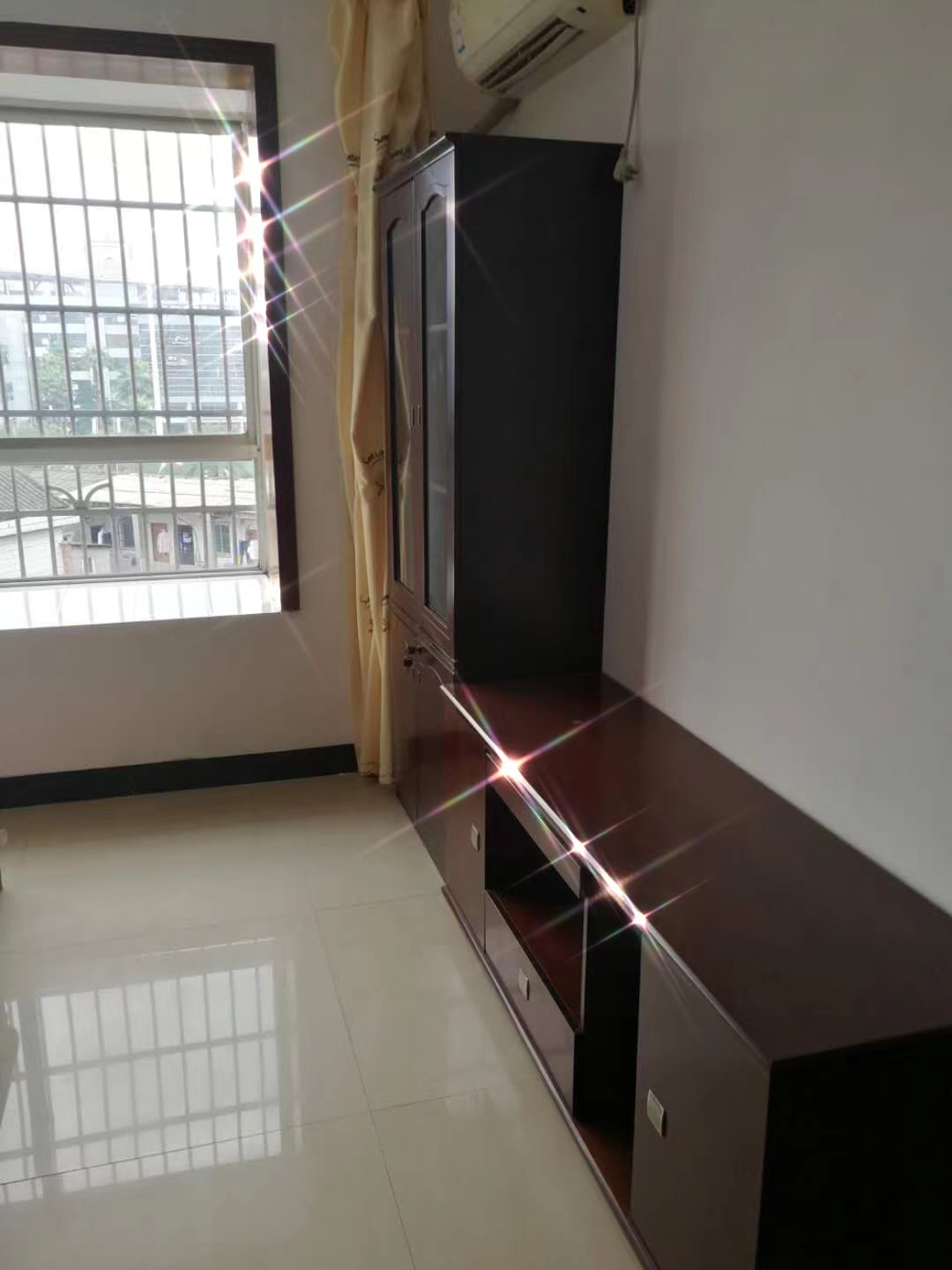 天泰花园(就是天泰小区) 3室2厅2卫 48.0万 天泰花园(就是天泰小区) 3室2厅2卫 48.0万室内图