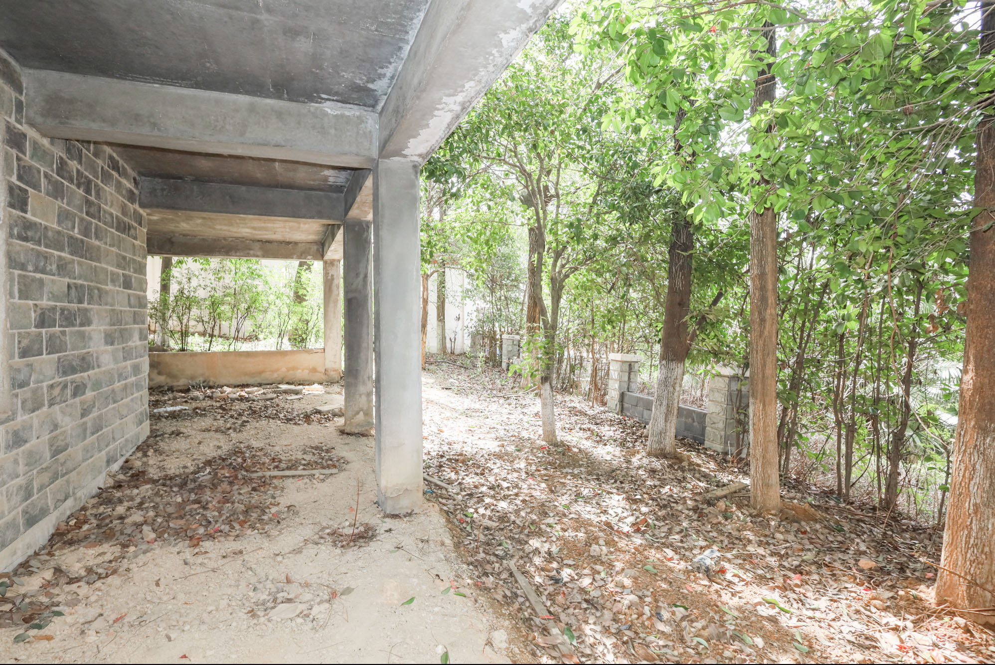 山水英伦 5室3厅3卫 1050.00万 山水英伦 5室3厅3卫 1050.00万其他