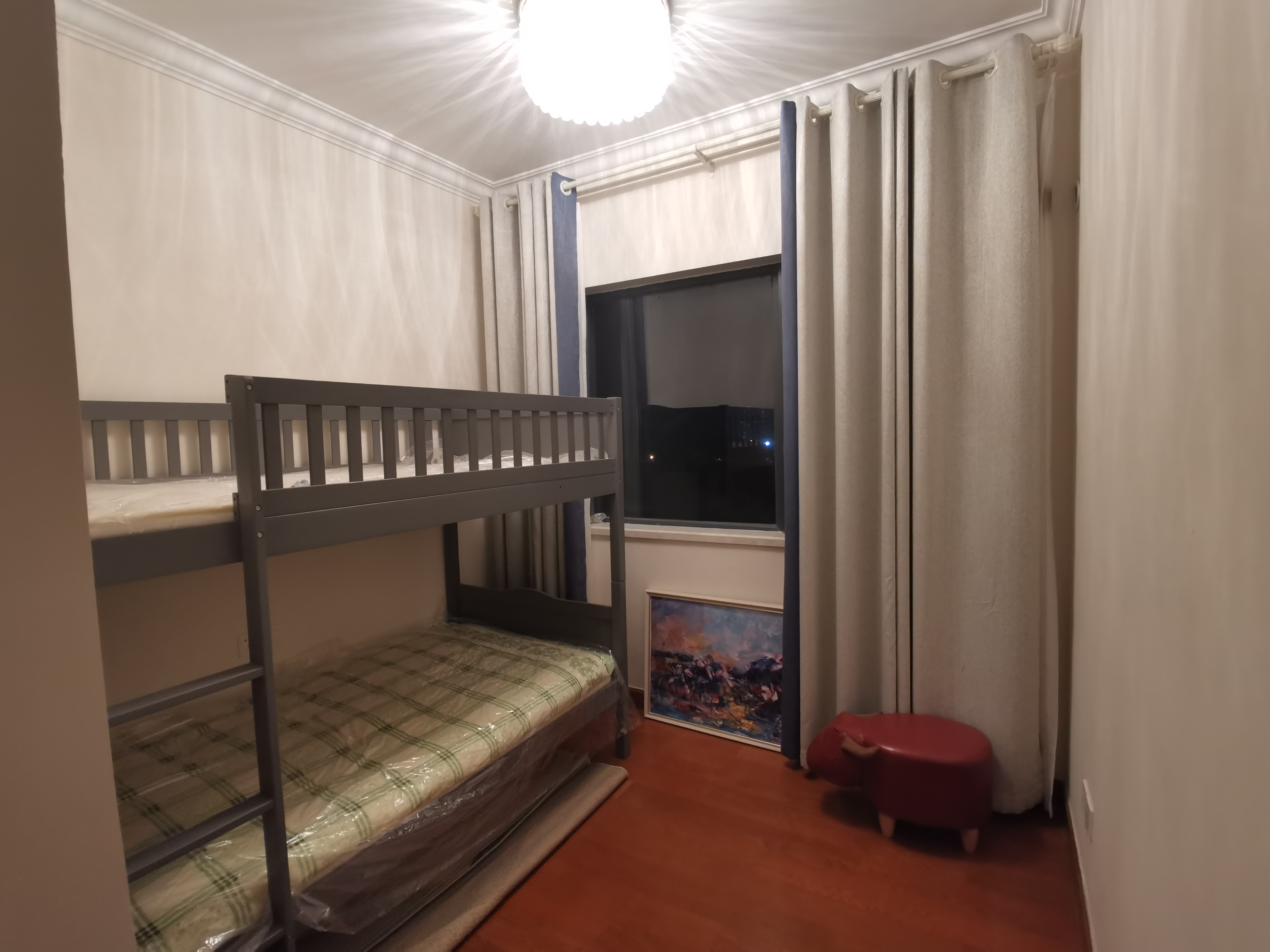 恒大绿洲 3室2厅2卫 2000.00元/月 恒大绿洲 3室2厅2卫 2000.00元/月室内图