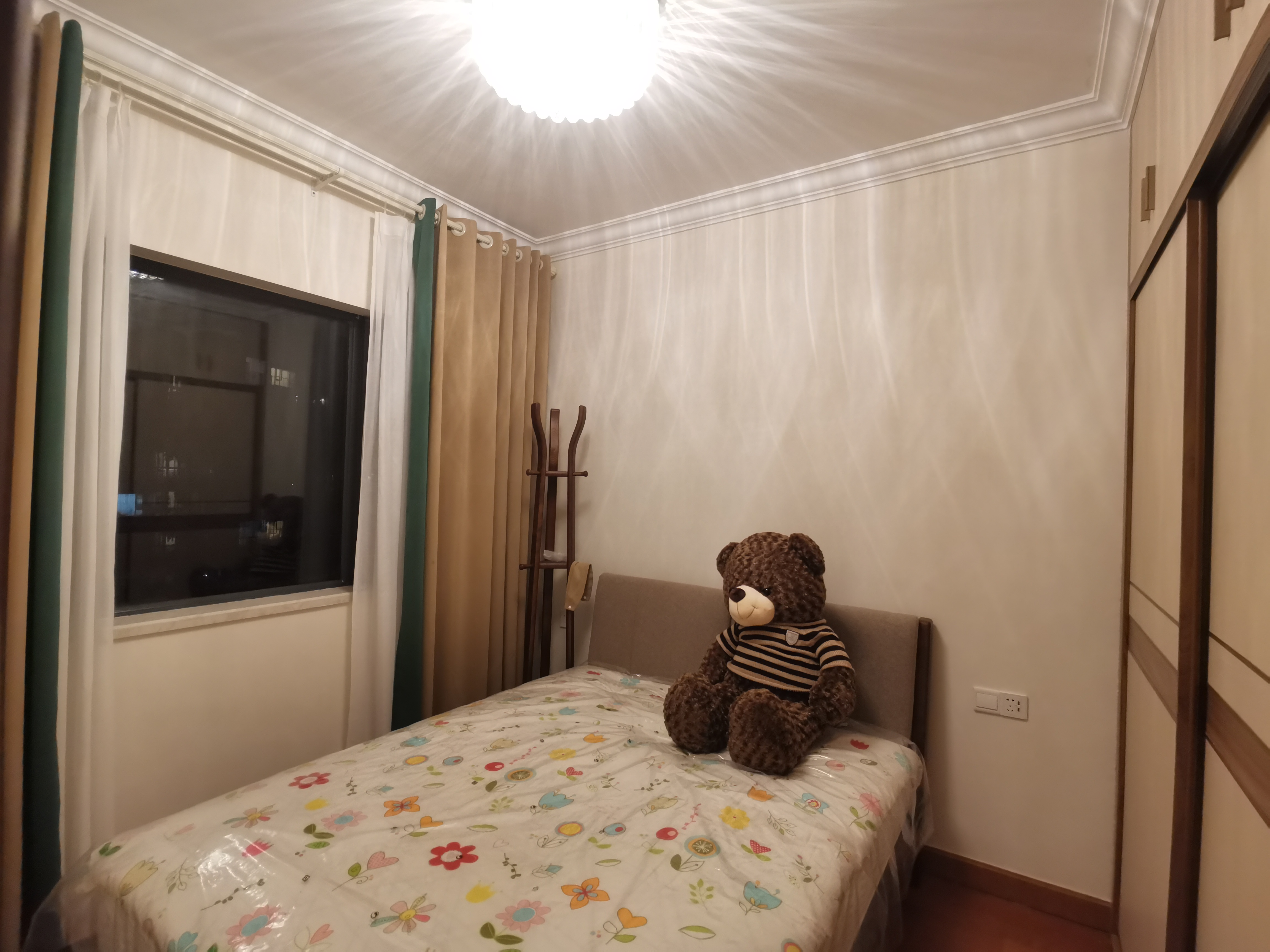 恒大绿洲 3室2厅2卫 2000.00元/月 恒大绿洲 3室2厅2卫 2000.00元/月室内图