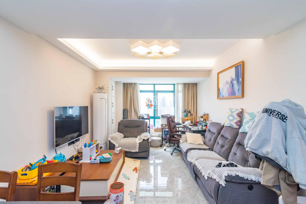 维一星城原山苑  3室2厅1卫    70.0万