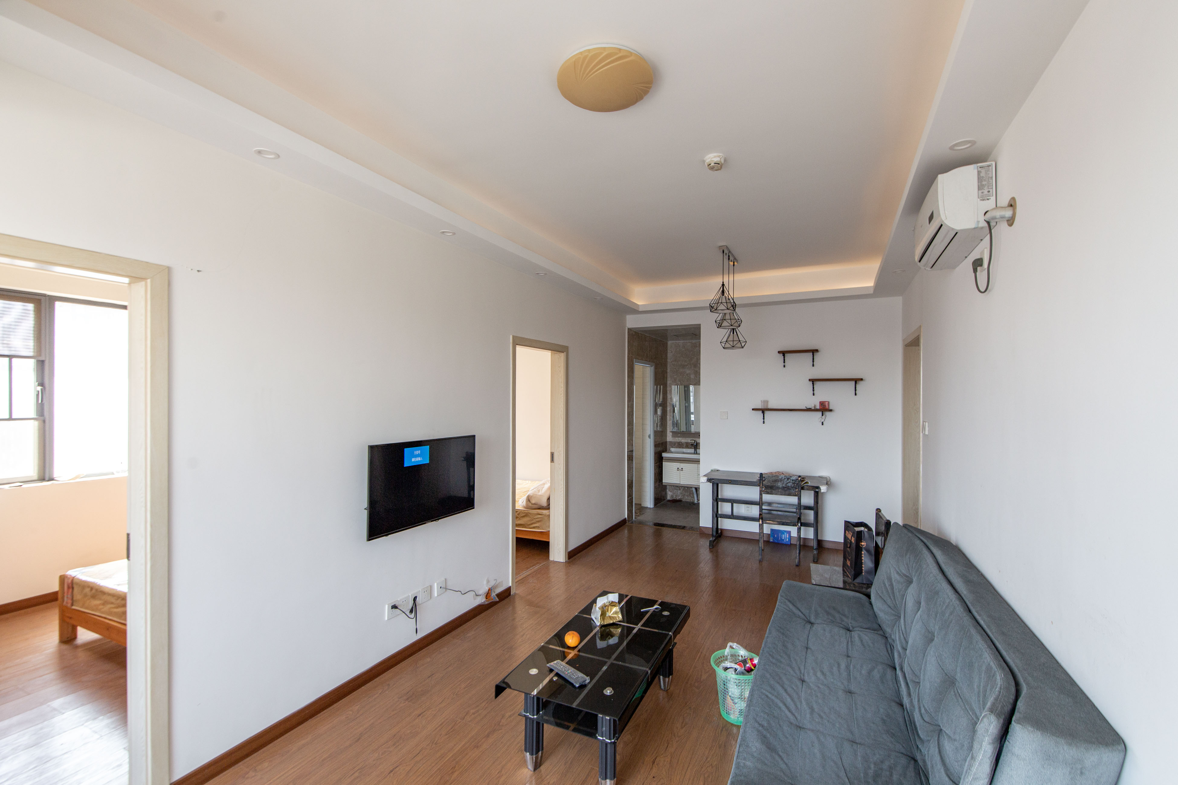 半山公馆（半山国际中心）  2室2厅1卫    73.0万其他