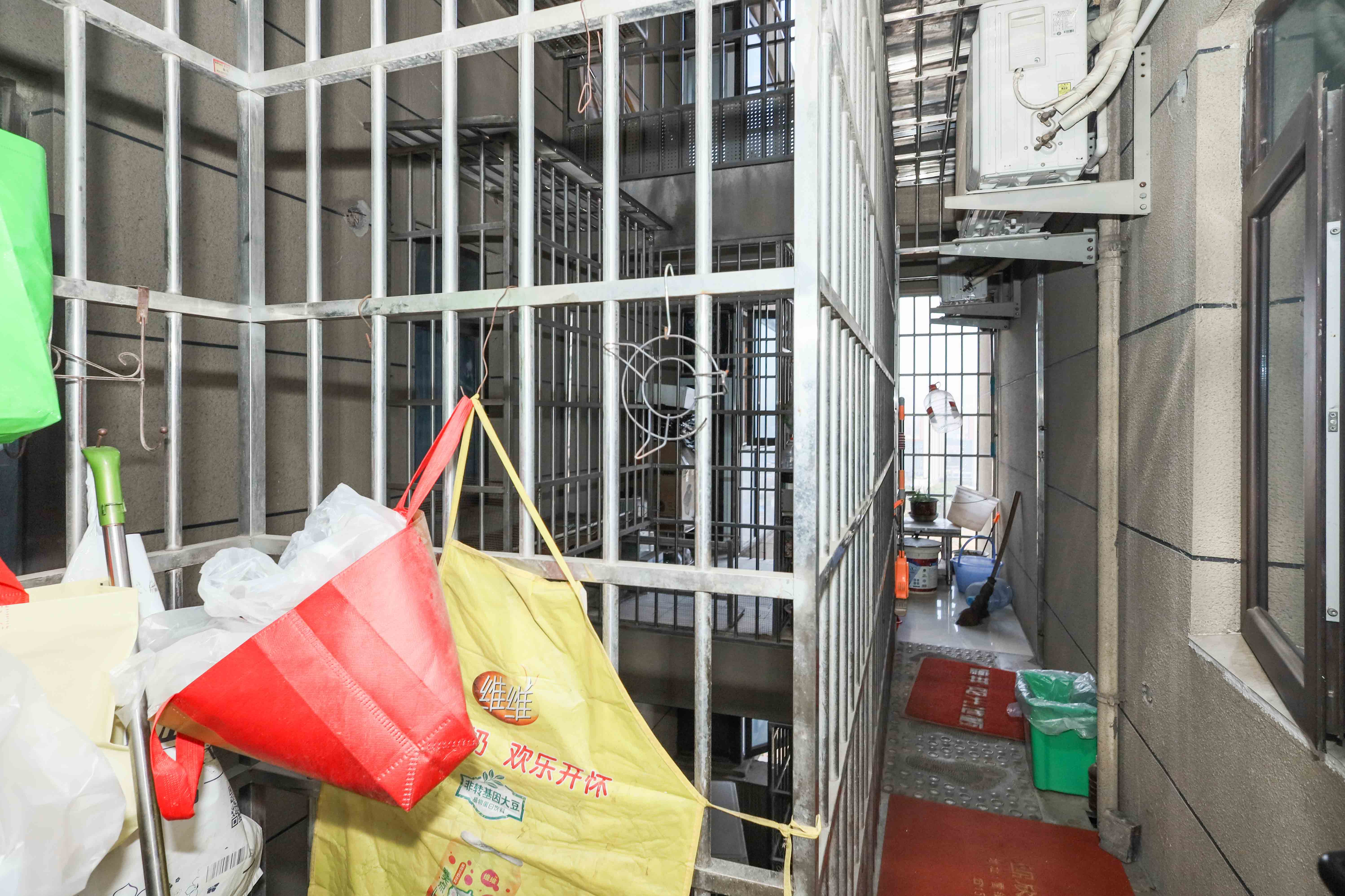 山水英伦海德广场  4室2厅2卫   239.80万 山水英伦海德广场  4室2厅2卫   239.80万其他