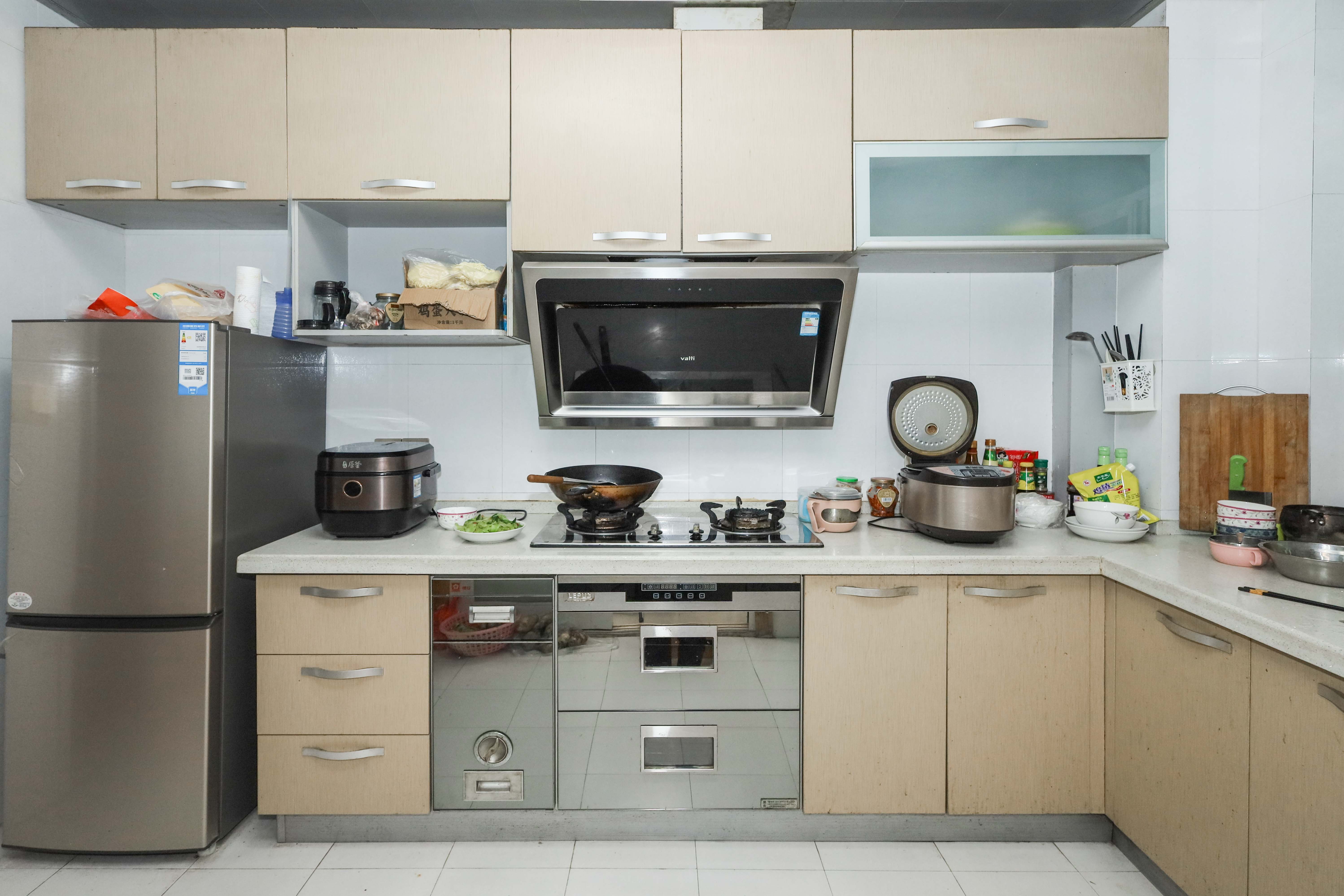 山水英伦 3室2厅2卫 115.00万 山水英伦 3室2厅2卫 115.00万厨房