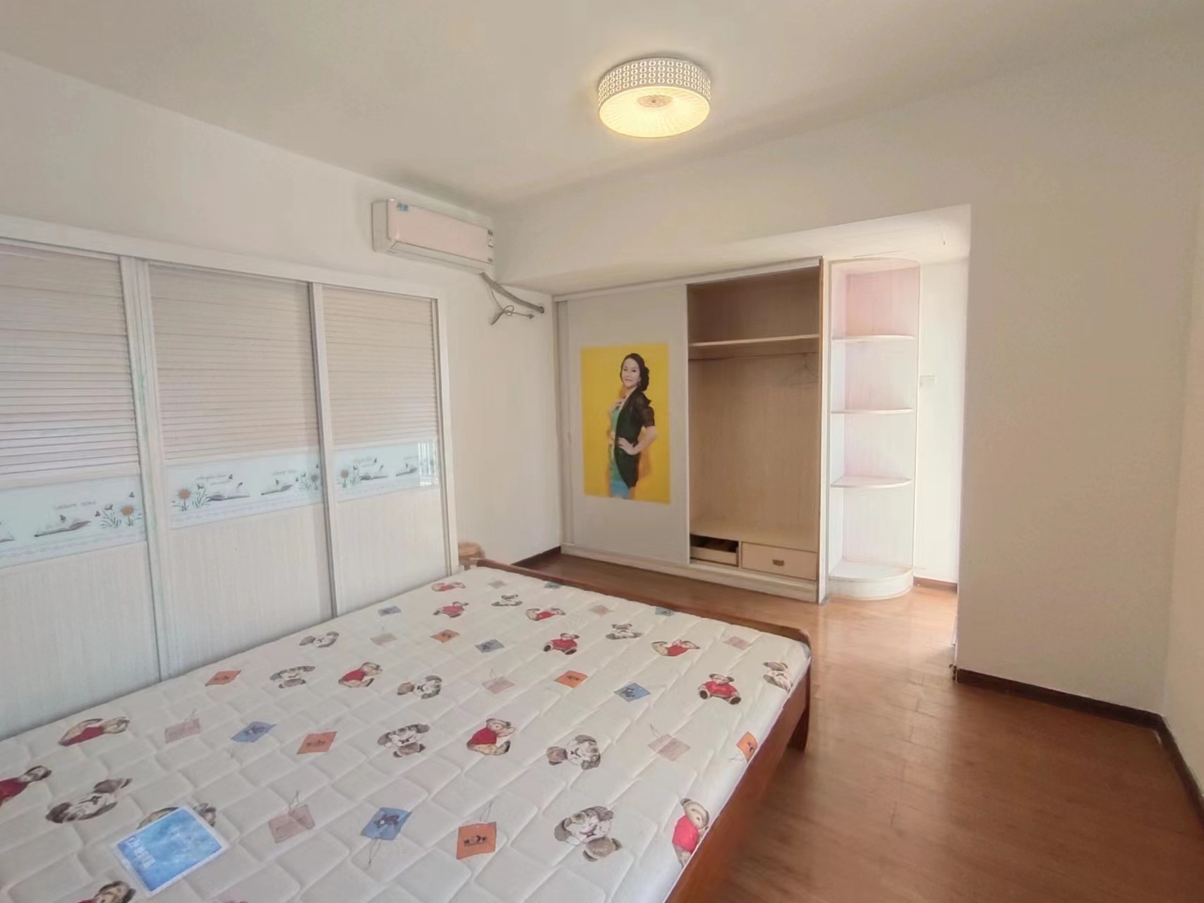 文化园三期  2室2厅1卫   35.00万 文化园三期  2室2厅1卫   35.00万室内图