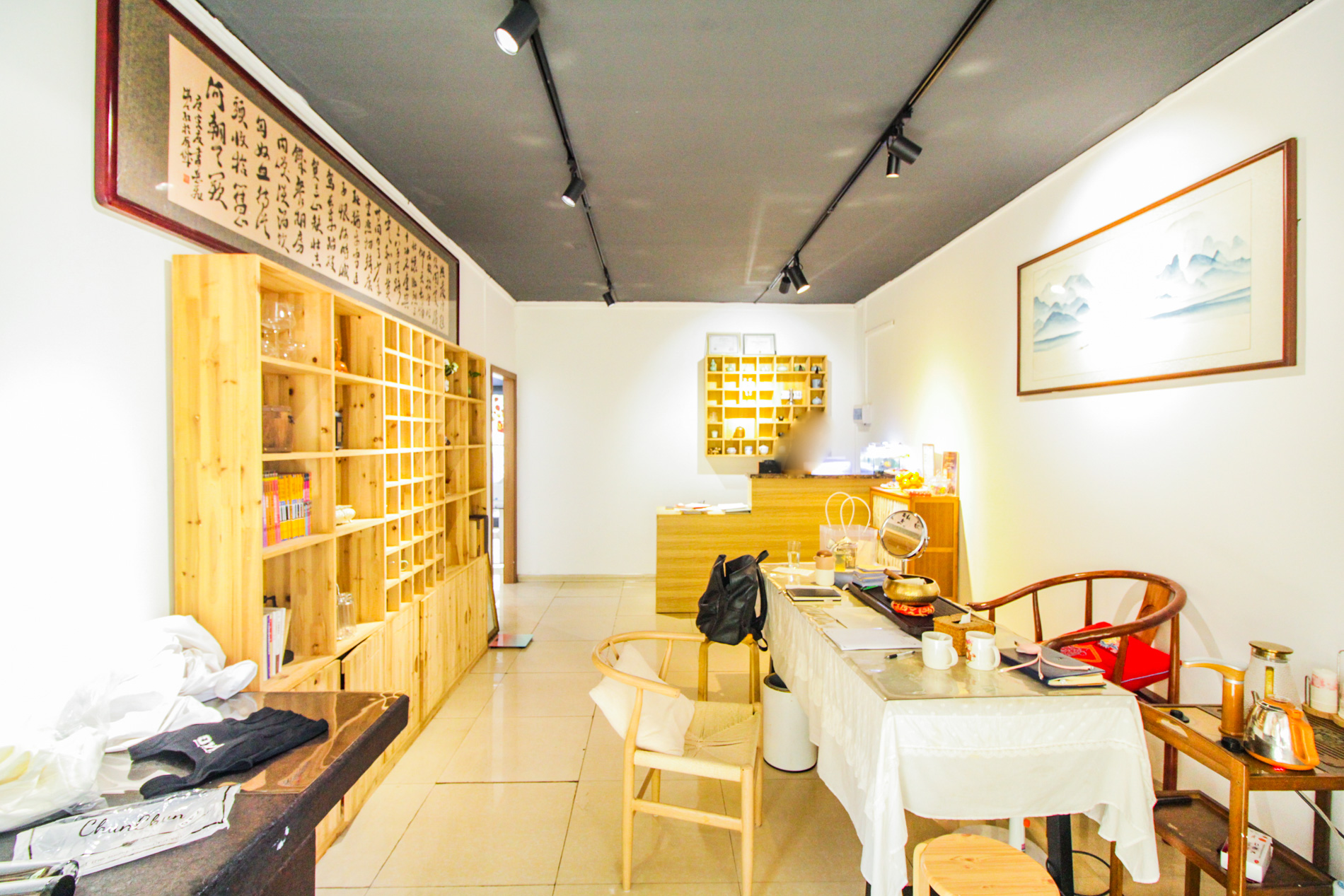 上海城小区  3室2厅1卫   149.00万客厅