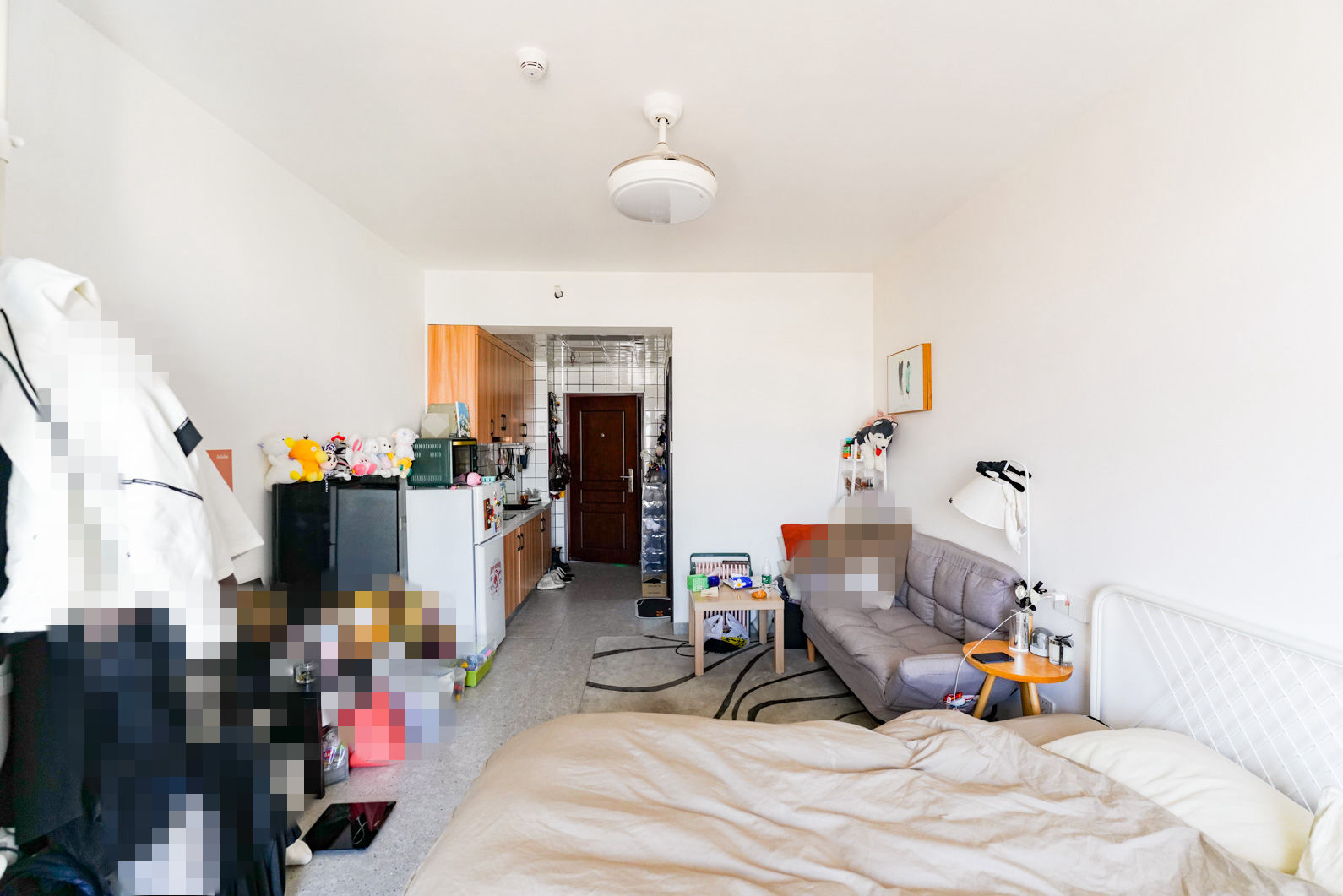 美林美寓  1室1厅1卫   48.00万 美林美寓  1室1厅1卫   48.00万客厅