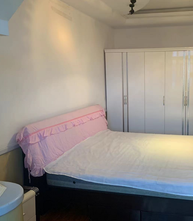 市二中单位房 3室2厅2卫 46.0万 市二中单位房 3室2厅2卫 46.0万室内图