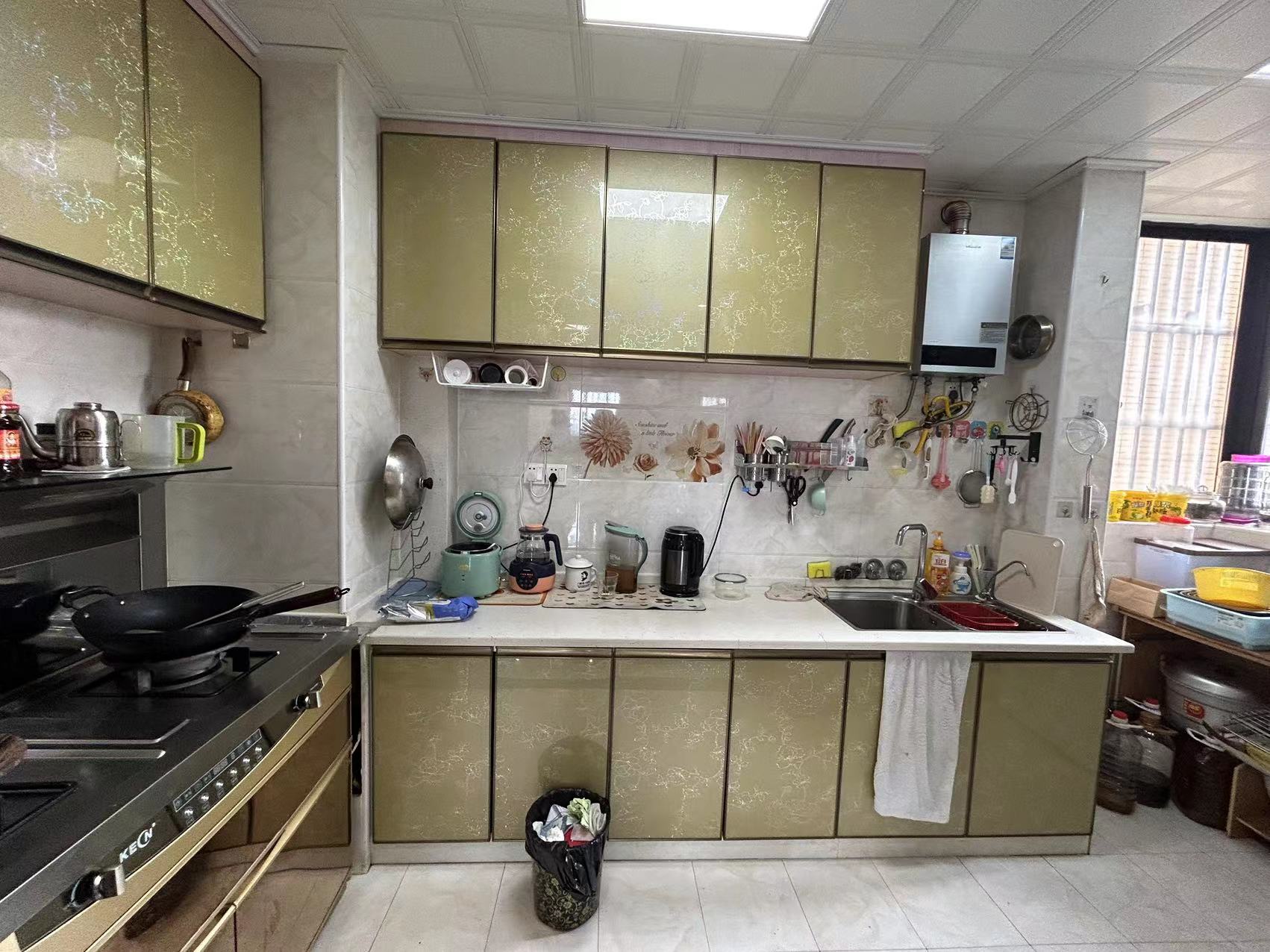 爱丁堡 3室2厅2卫 65.00万 爱丁堡 3室2厅2卫 65.00万室内图