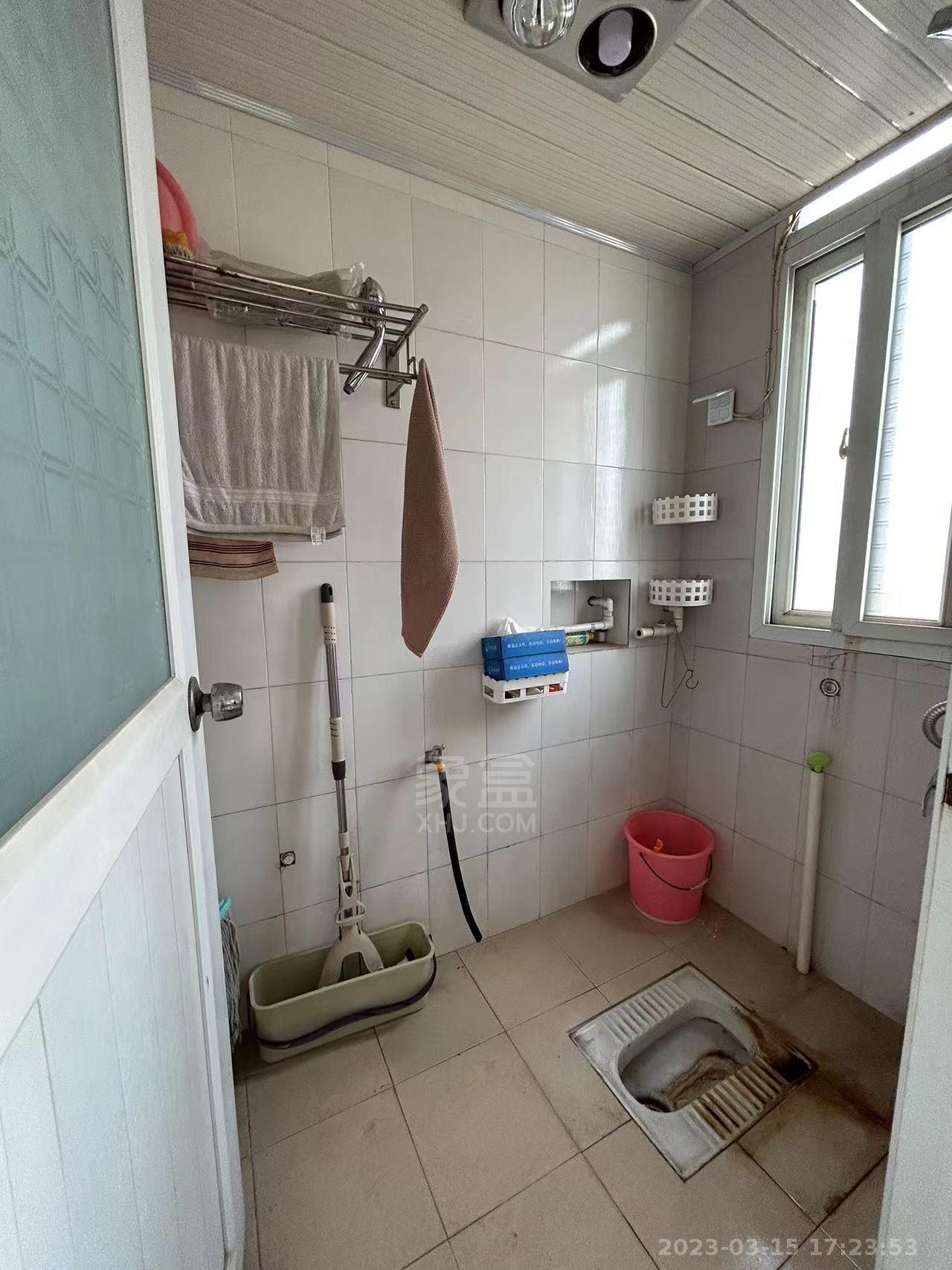 陡岭坡 2室1厅1卫 900.00元/月 陡岭坡 2室1厅1卫 900.00元/月室内图