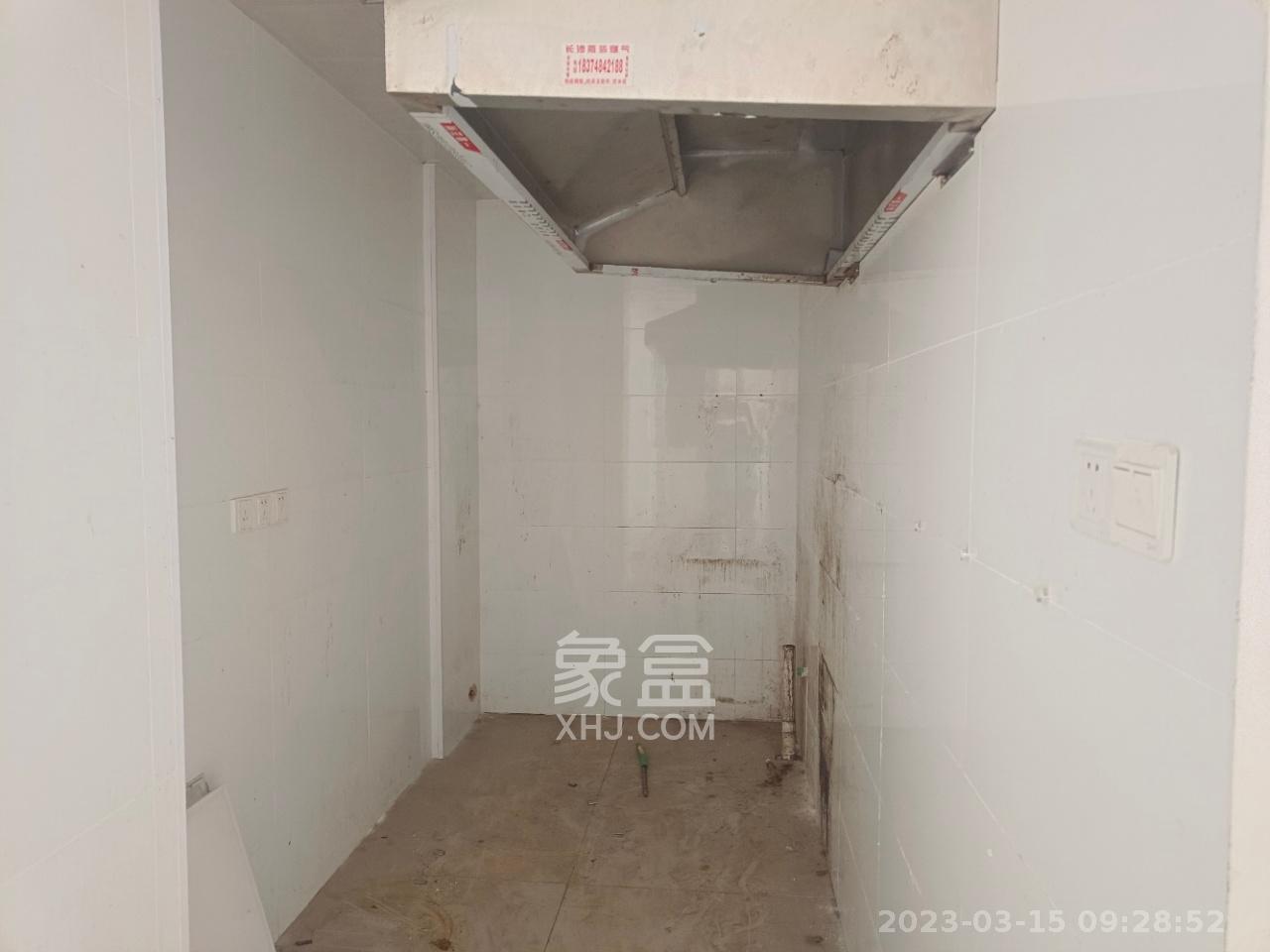碧桂园南城首府（东宸林海）  1室1厅1卫   4500.00元/月室内图