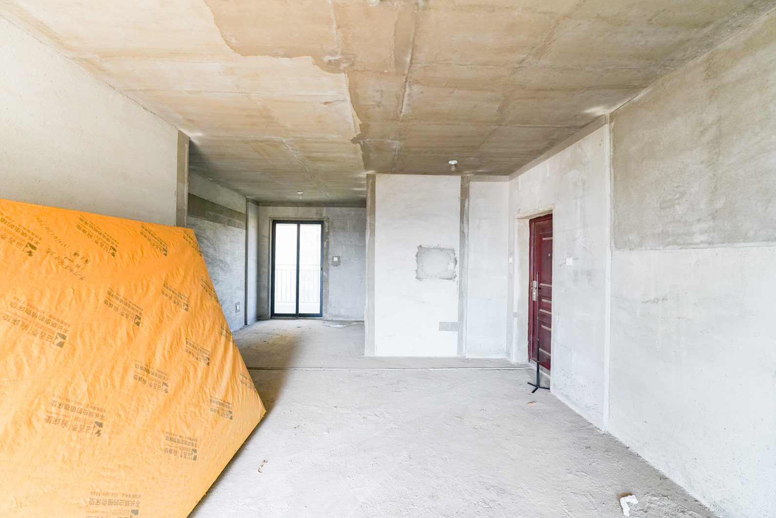 中建嘉和城  3室2厅2卫    112.0万客厅