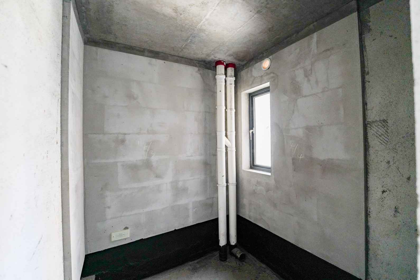 中建嘉和城  3室2厅2卫    112.0万卫生间