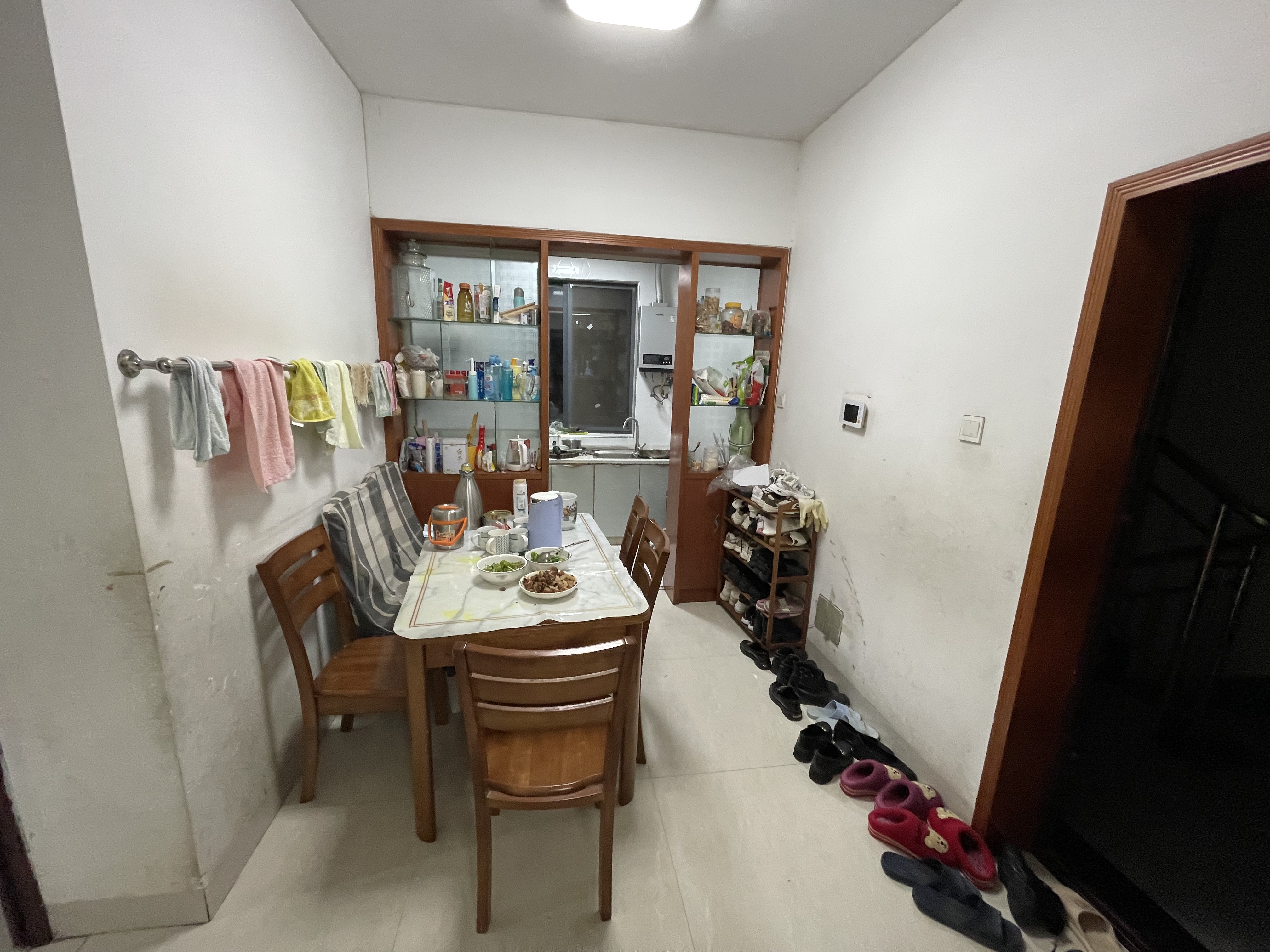 顺鑫佳园 2室2厅1卫 37.00万 顺鑫佳园 2室2厅1卫 37.00万室内图