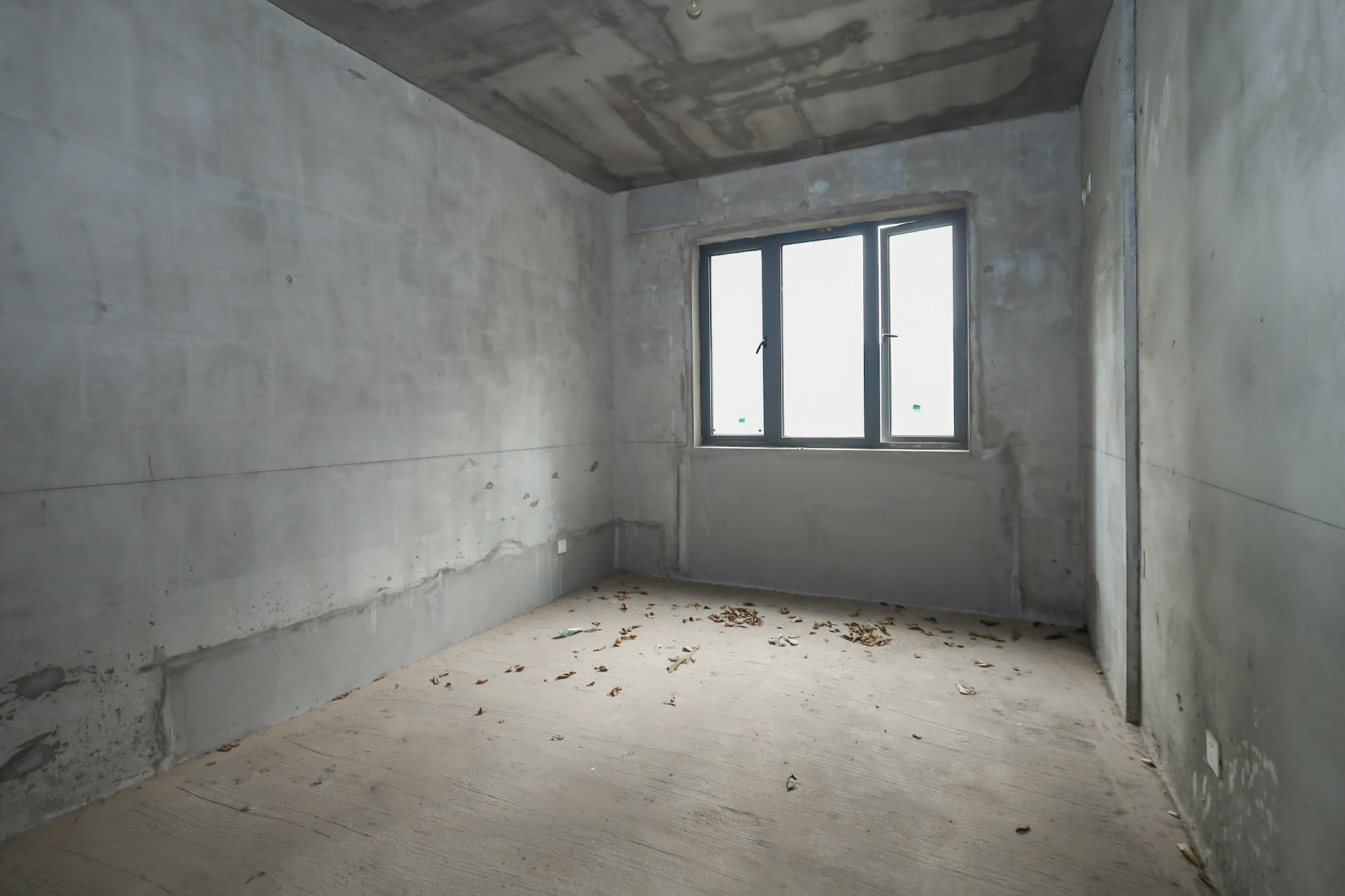 澳海澜庭  3室2厅1卫    75.0万卧室