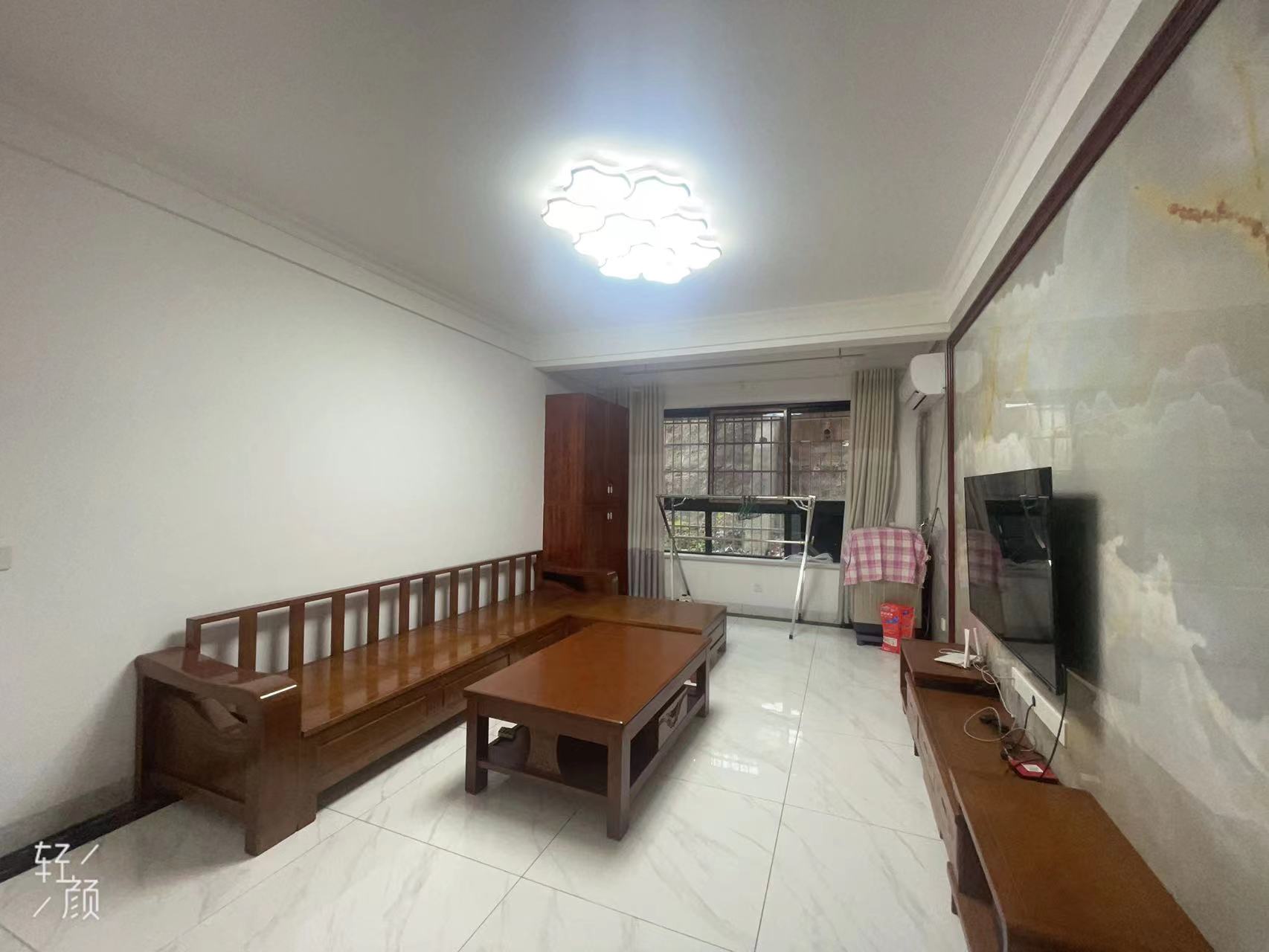 西郡佳园 2室2厅1卫 55.0万 西郡佳园 2室2厅1卫 55.0万室内图