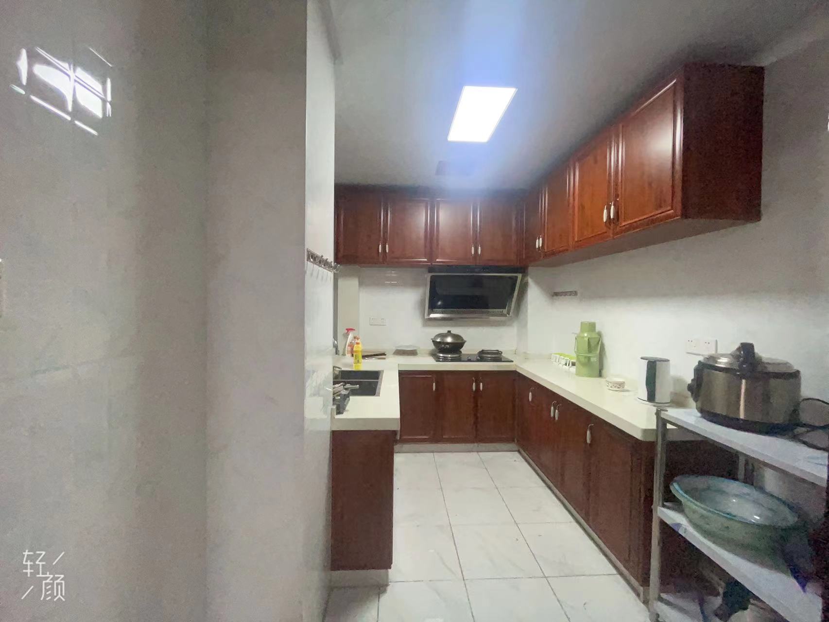 西郡佳园 2室2厅1卫 55.0万 西郡佳园 2室2厅1卫 55.0万室内图