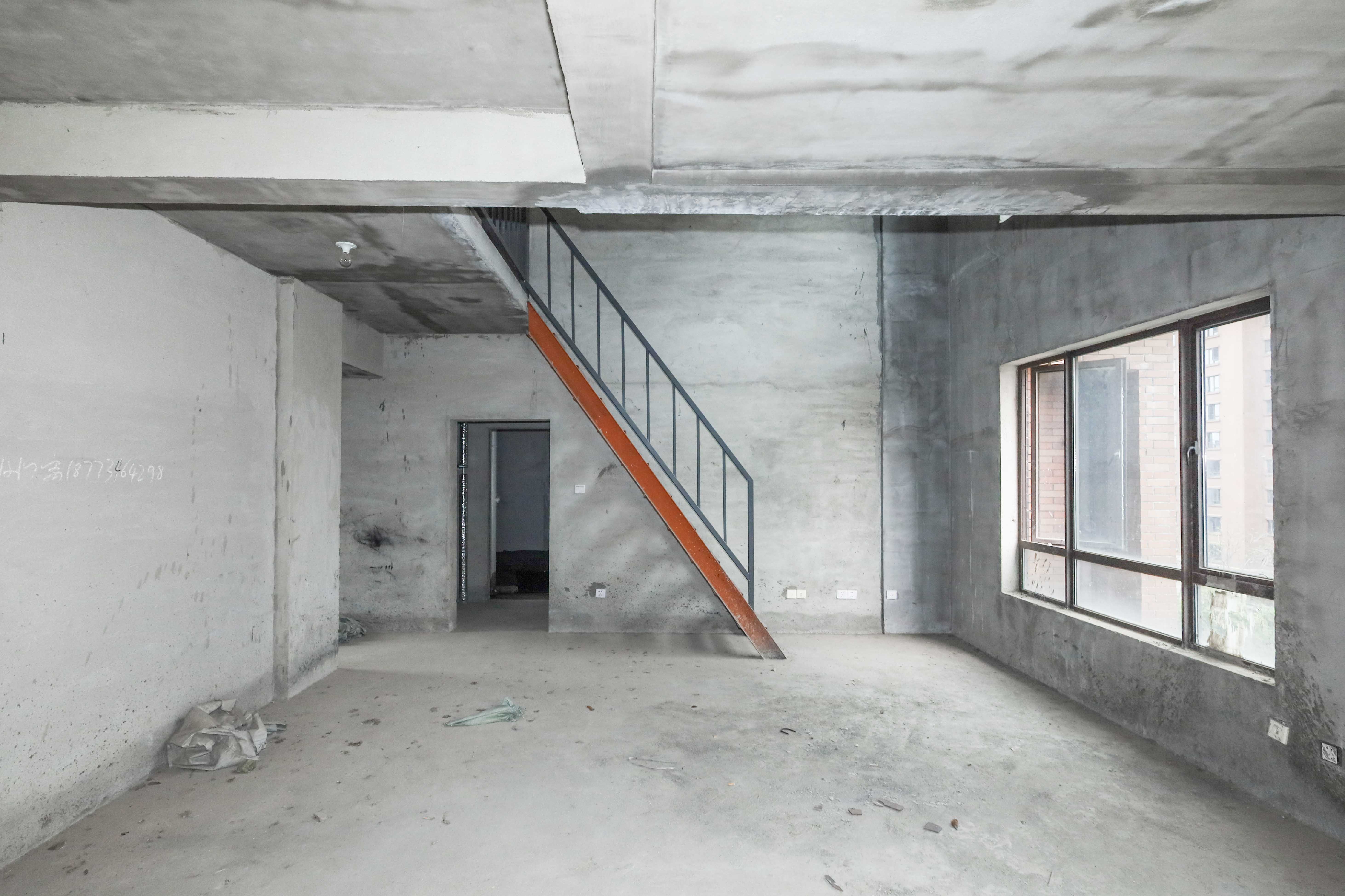 中冶中央公园 4室2厅4卫 221.0万 中冶中央公园 4室2厅4卫 221.0万室内图