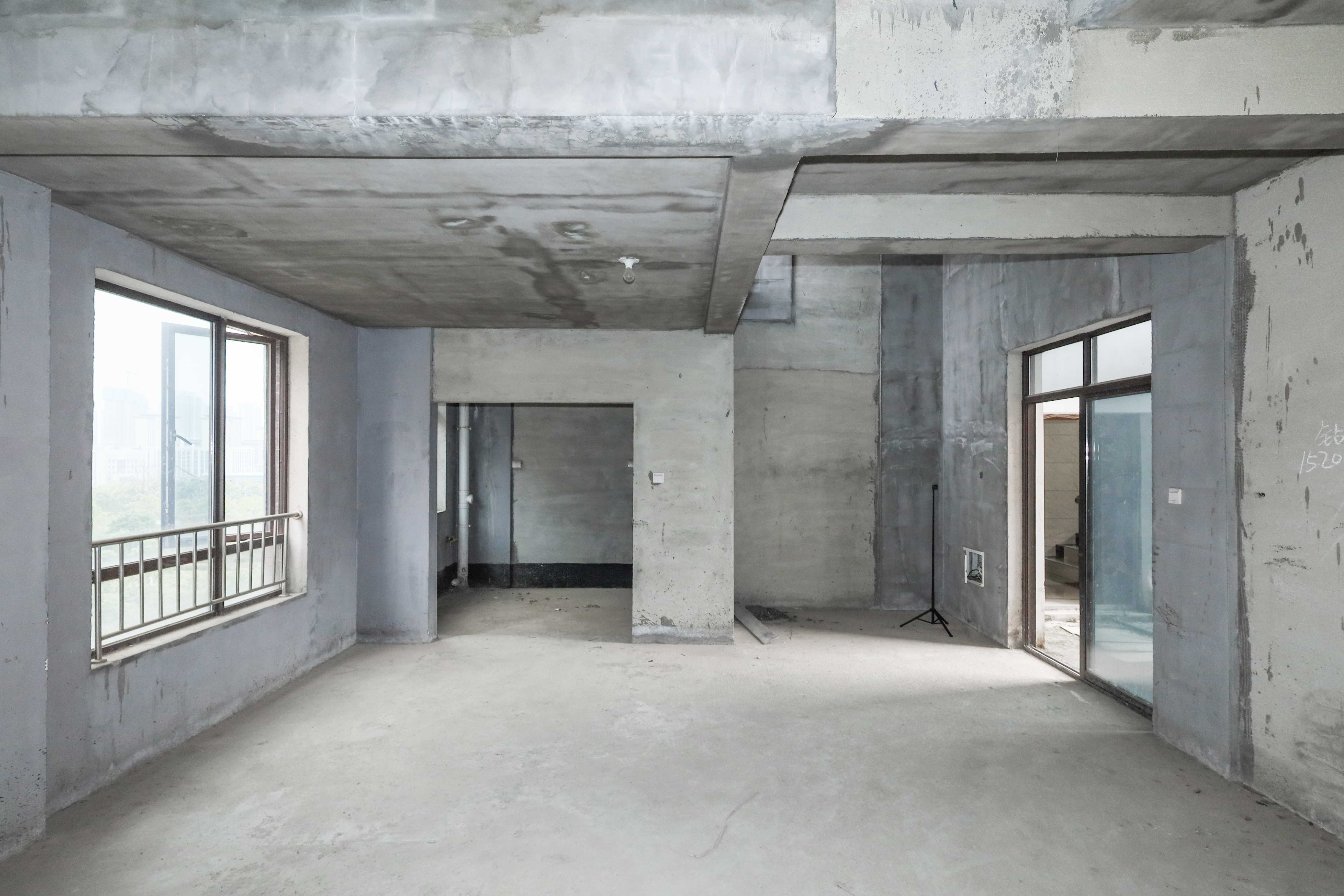 中冶中央公园 4室2厅4卫 221.0万 中冶中央公园 4室2厅4卫 221.0万室内图