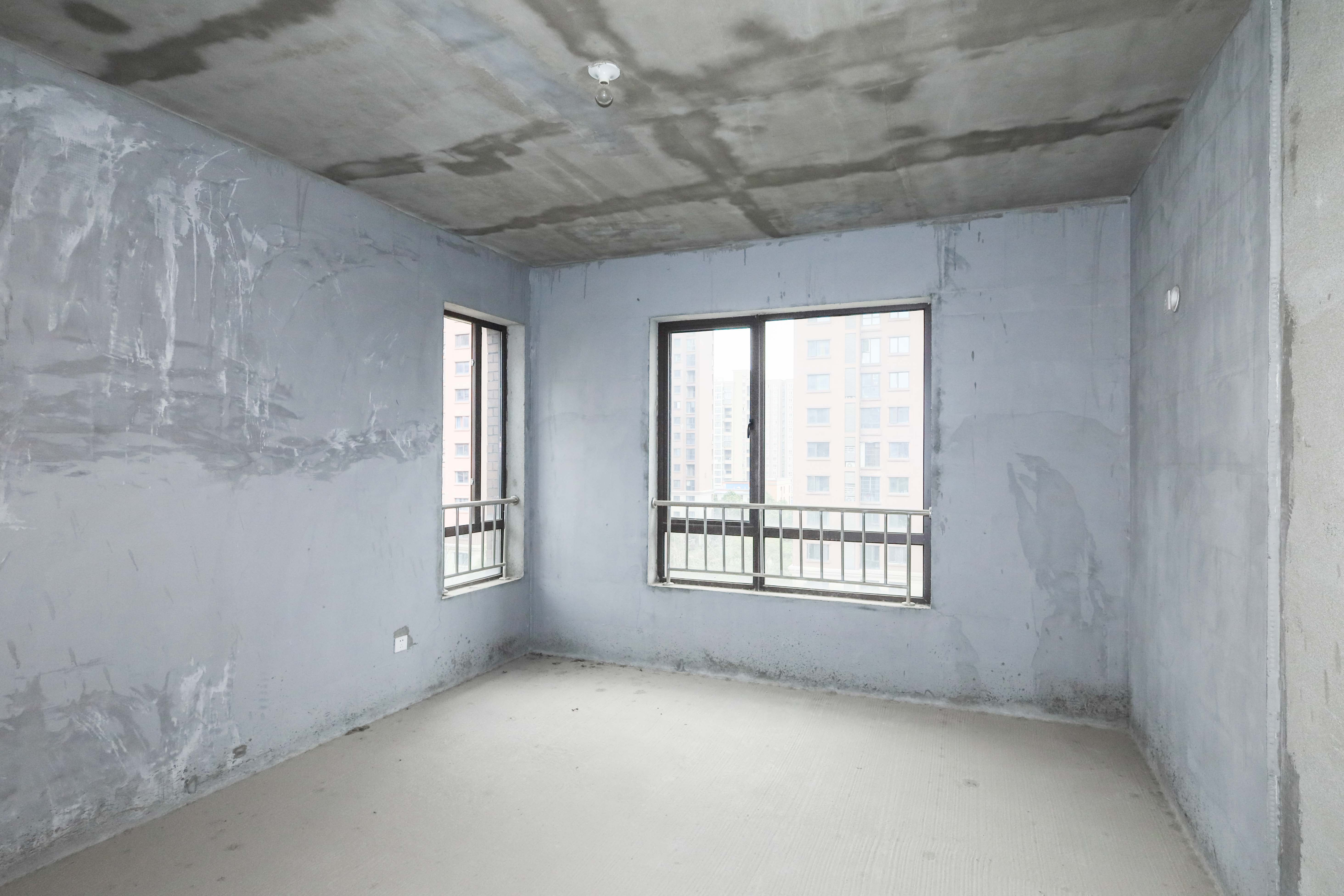 中冶中央公园 4室2厅4卫 221.0万 中冶中央公园 4室2厅4卫 221.0万室内图