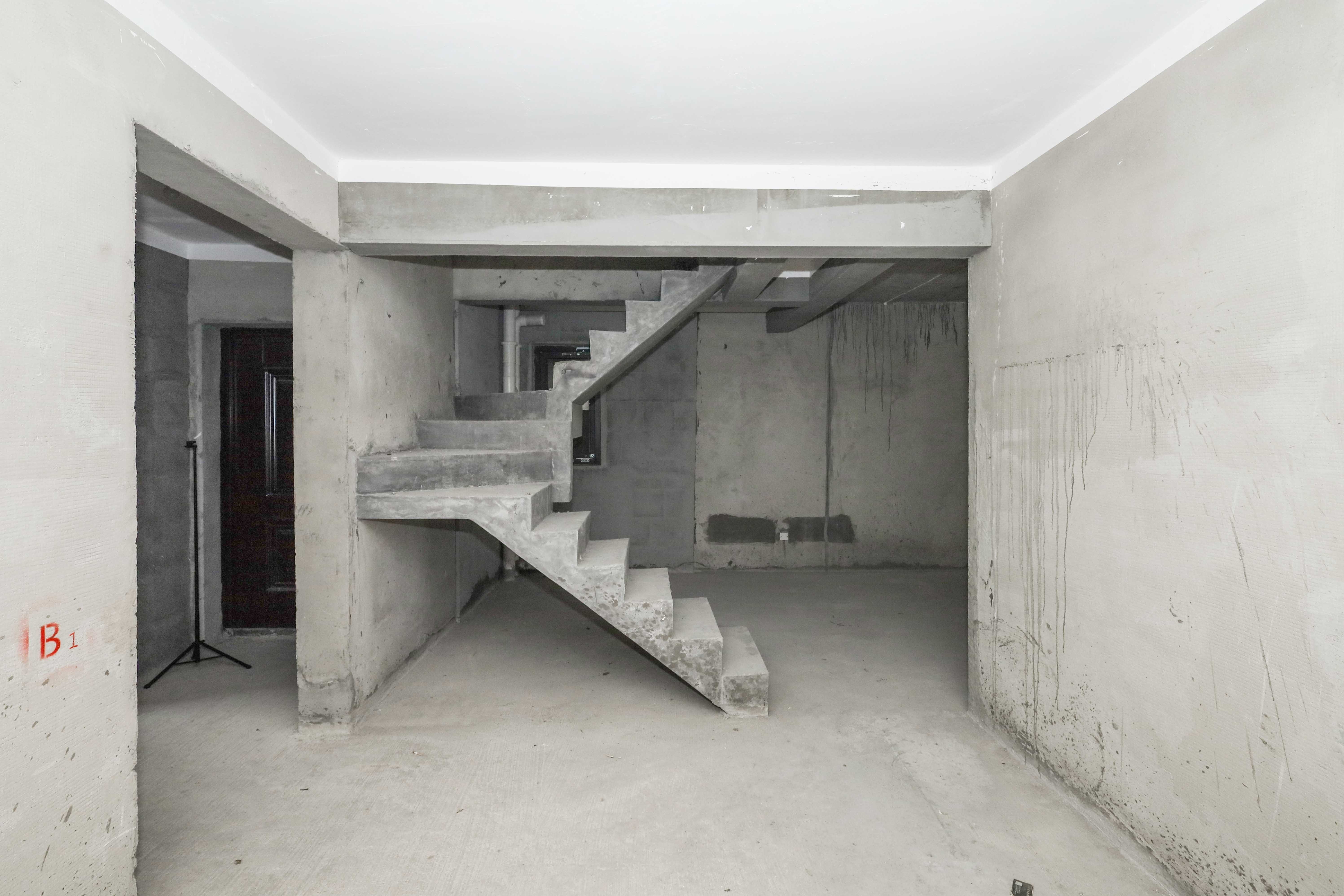 梅溪正荣府  4室2厅2卫   130.00万 梅溪正荣府  4室2厅2卫   130.00万室内图