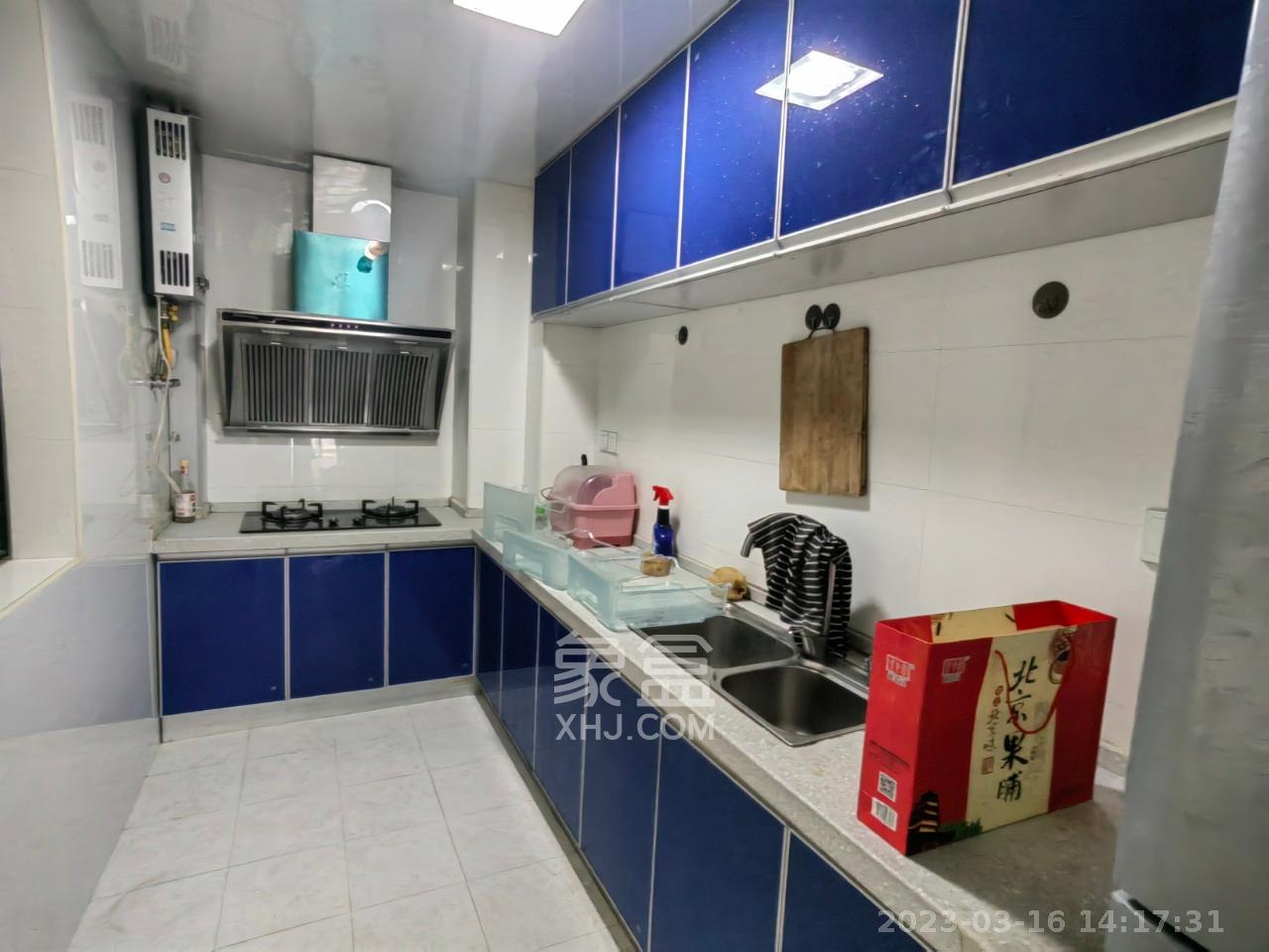 南郡明珠  2室1厅1卫   1300.00元/月室内图