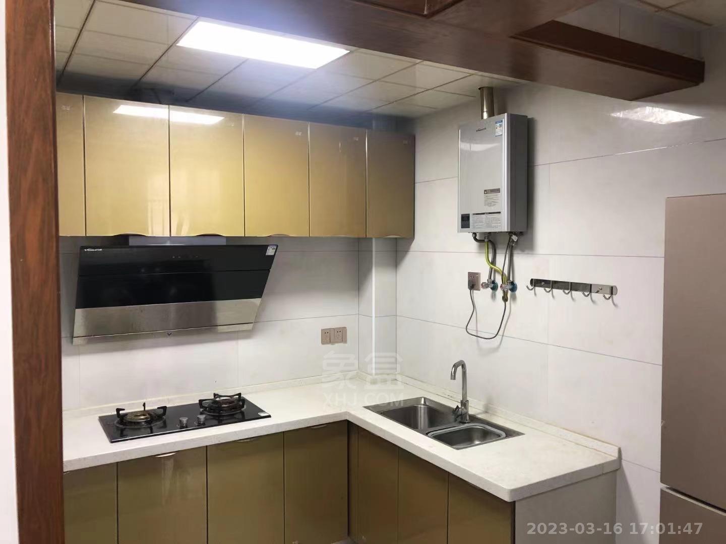 御景龙湾  4室2厅2卫   2100.00元/月室内图