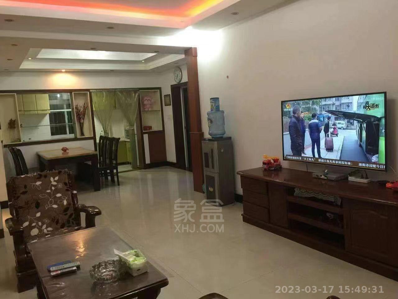 滨江一村  3室2厅1卫   1800.00元/月室内图