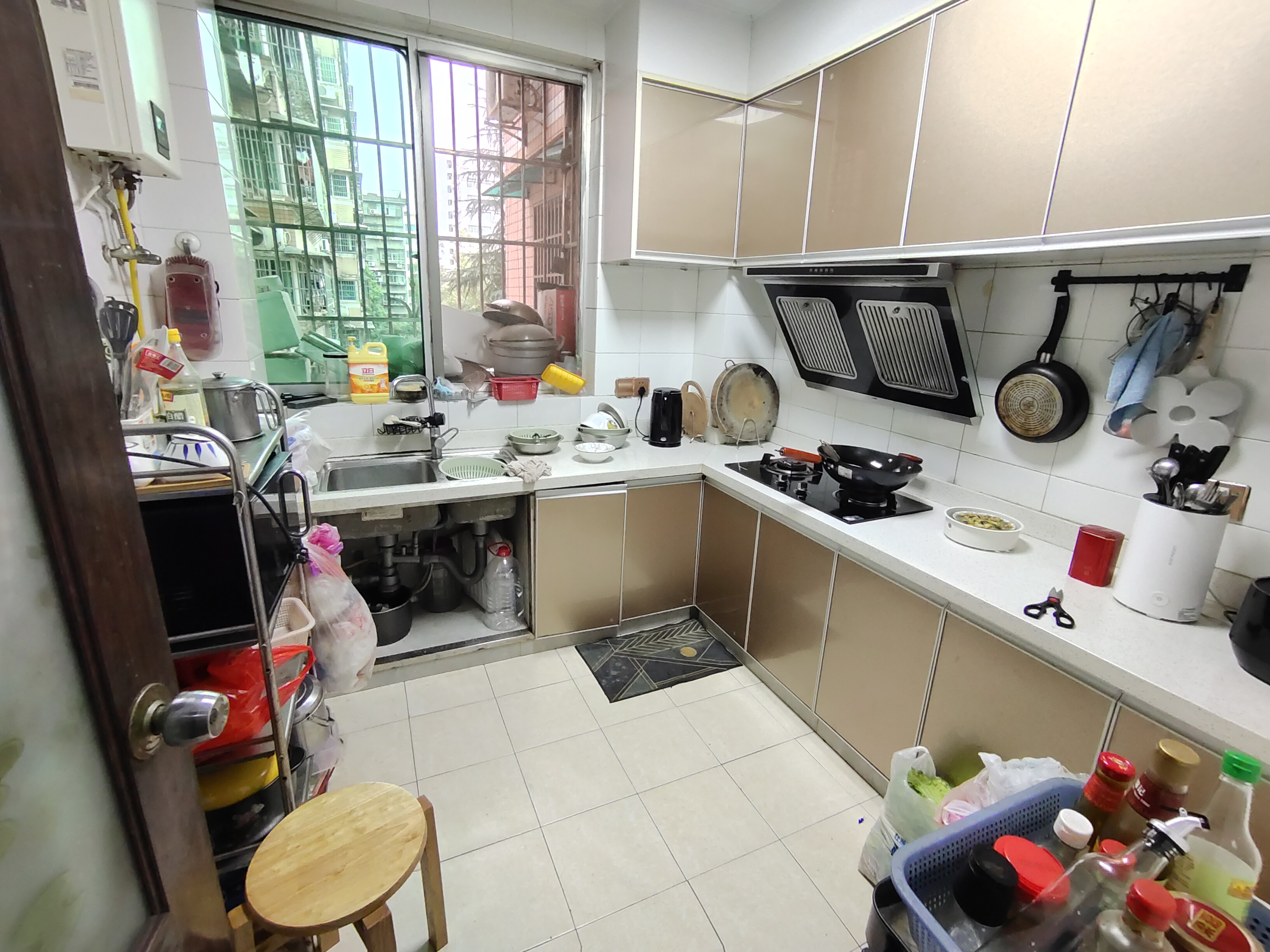 湘园小区 3室2厅2卫 65.00万 湘园小区 3室2厅2卫 65.00万室内图