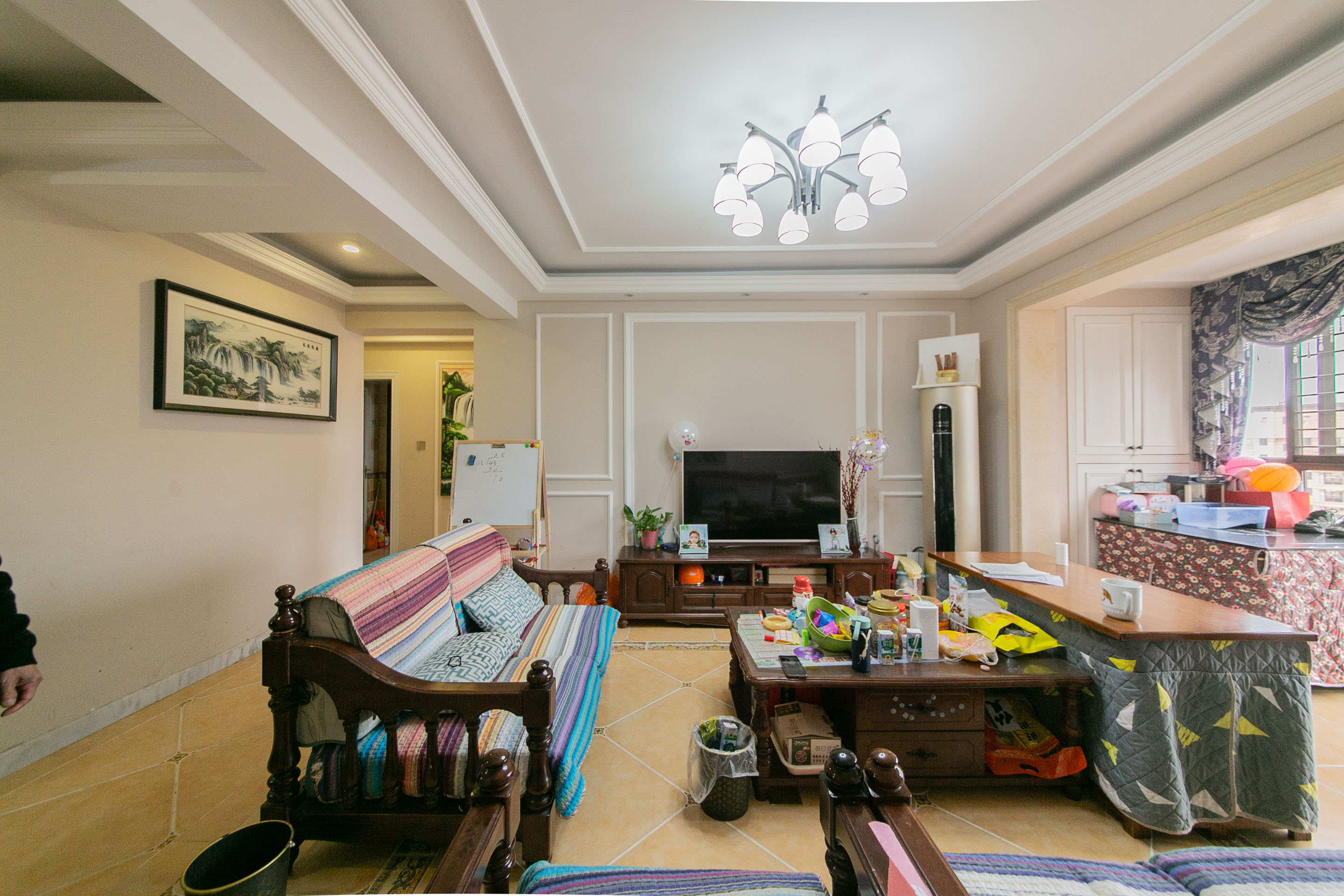 水映加州  2室2厅1卫    136.1万客厅