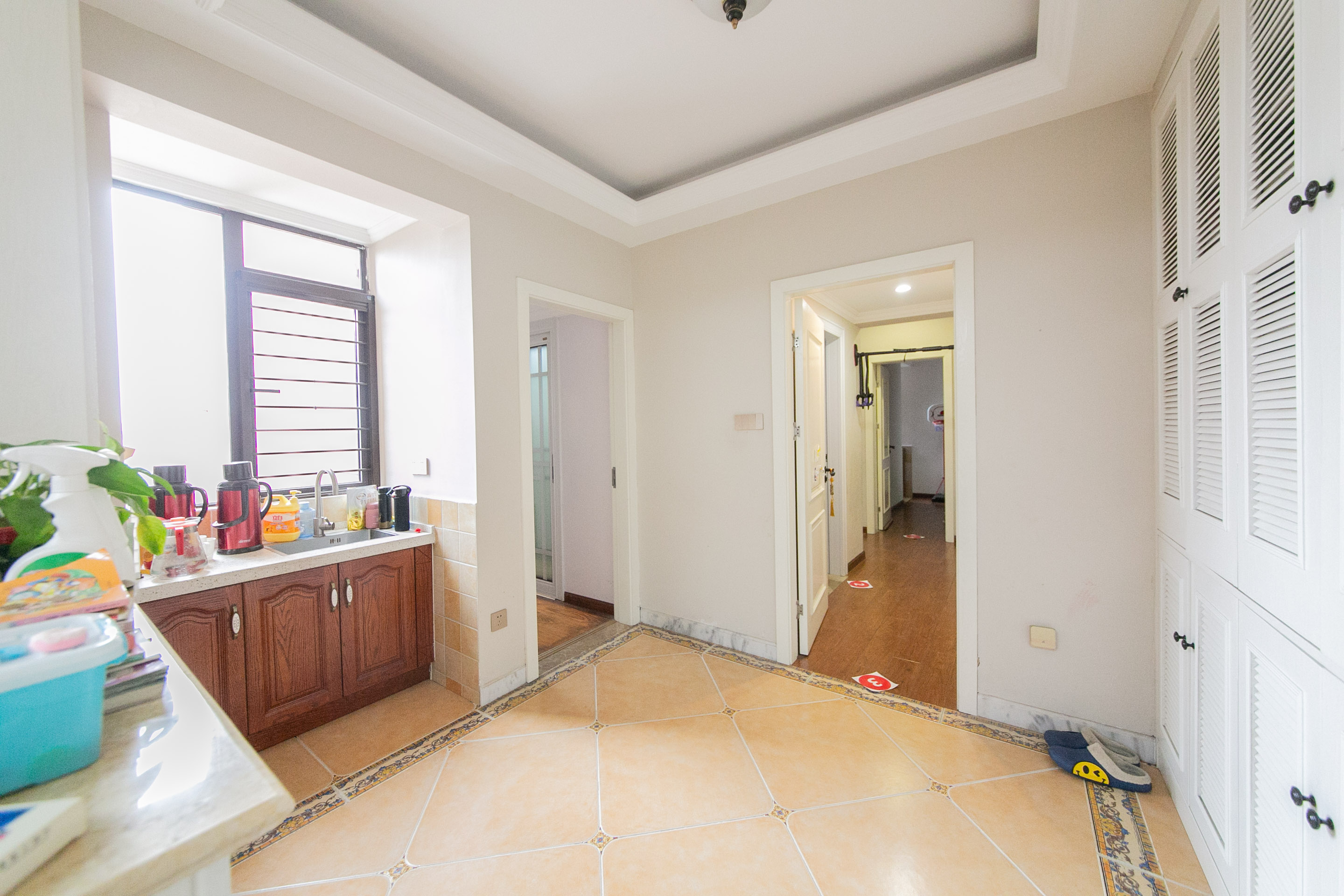 水映加州  2室2厅1卫    136.1万客厅